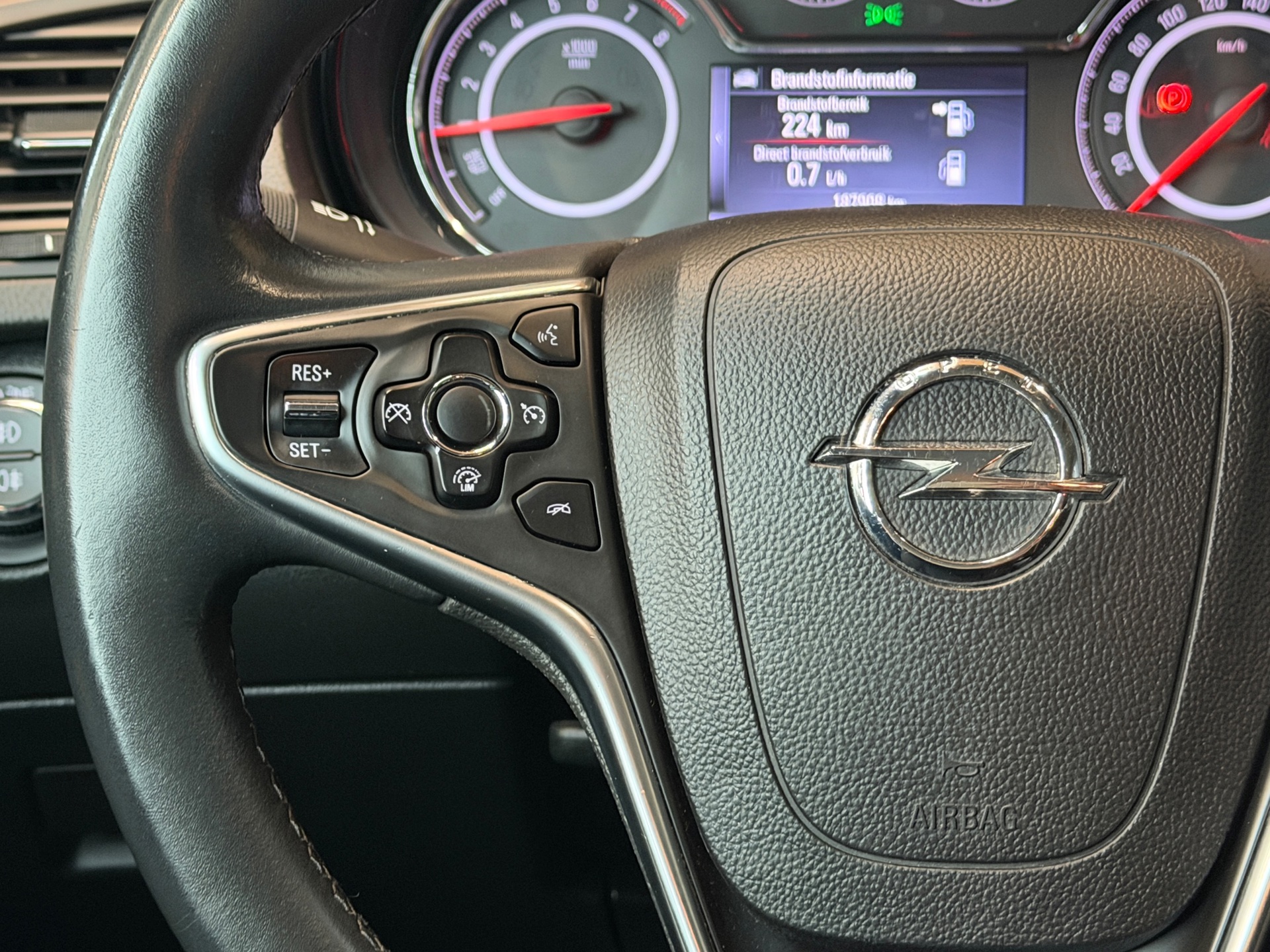 Foto van Opel Insignia Sports Tourer
