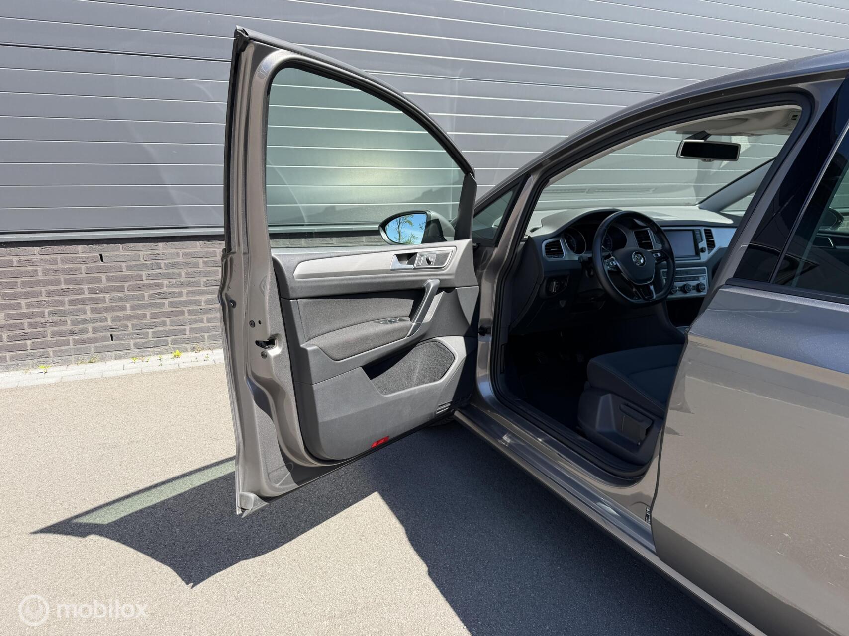 Foto van Volkswagen Golf Sportsvan