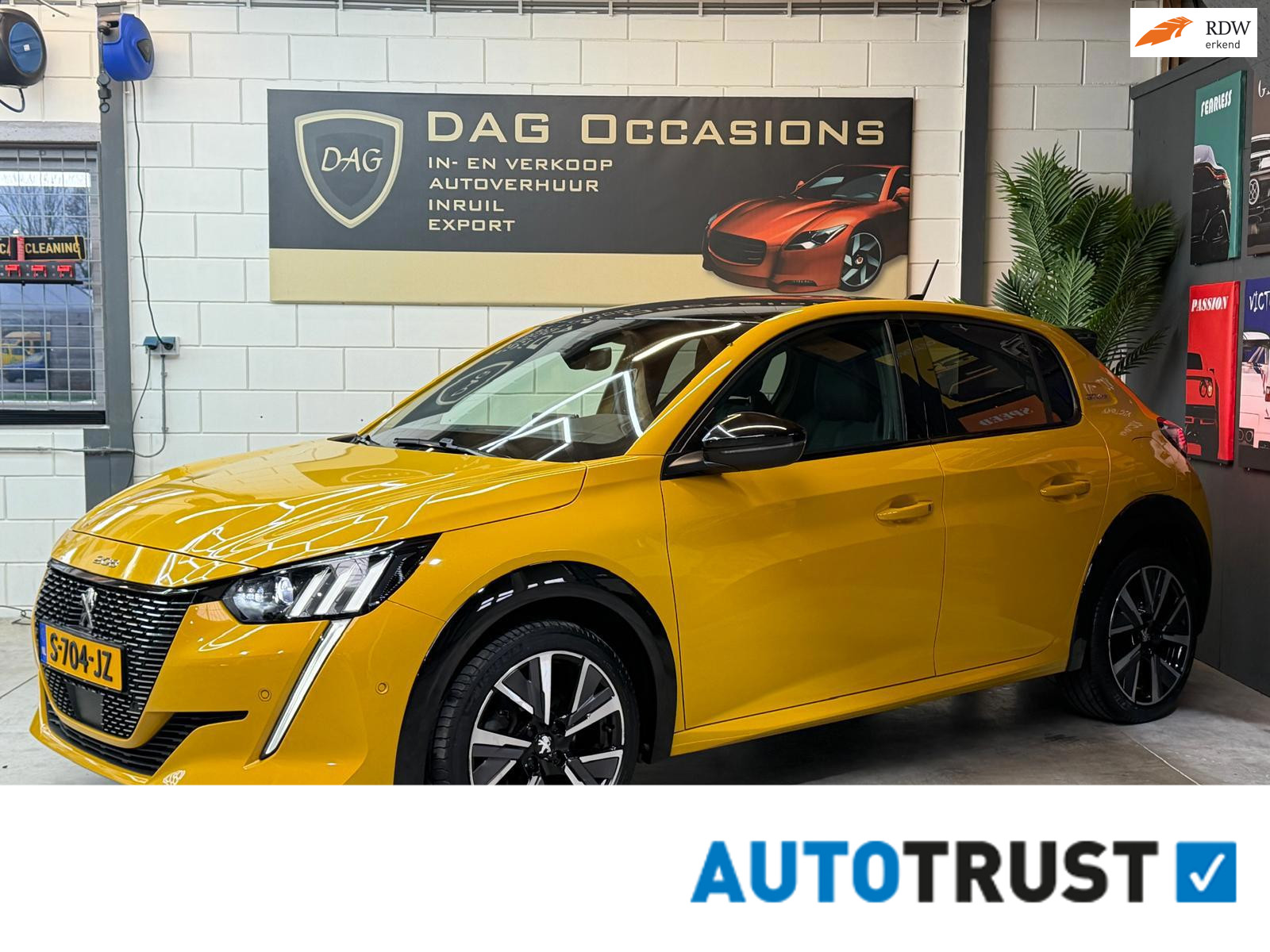 Peugeot 208 1.2 PureTech GT-Line AUT|360CAM|3D COCKPIT|ADAPTIEF 2019 - voorkant