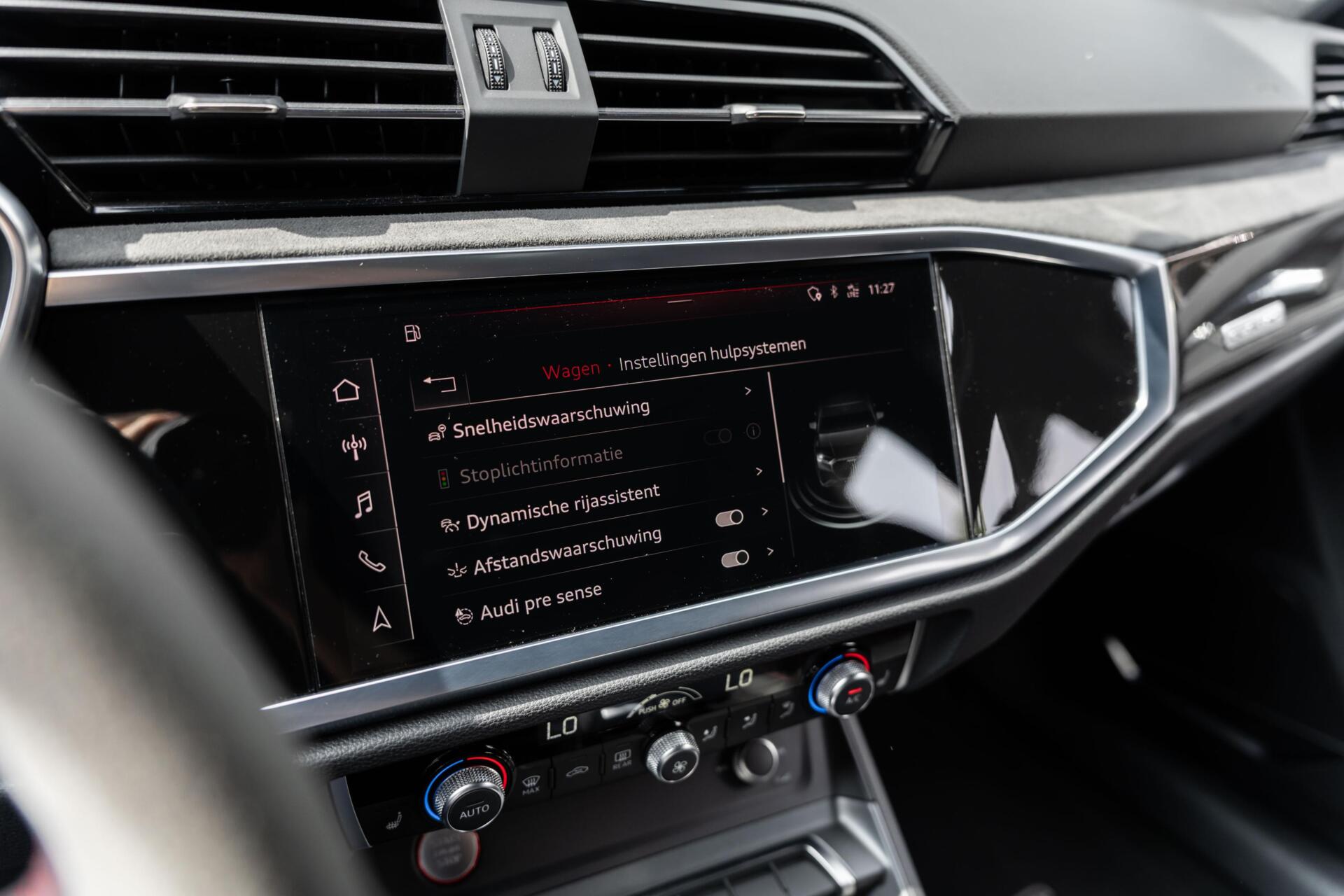 Foto van Audi RS Q3 Sportback