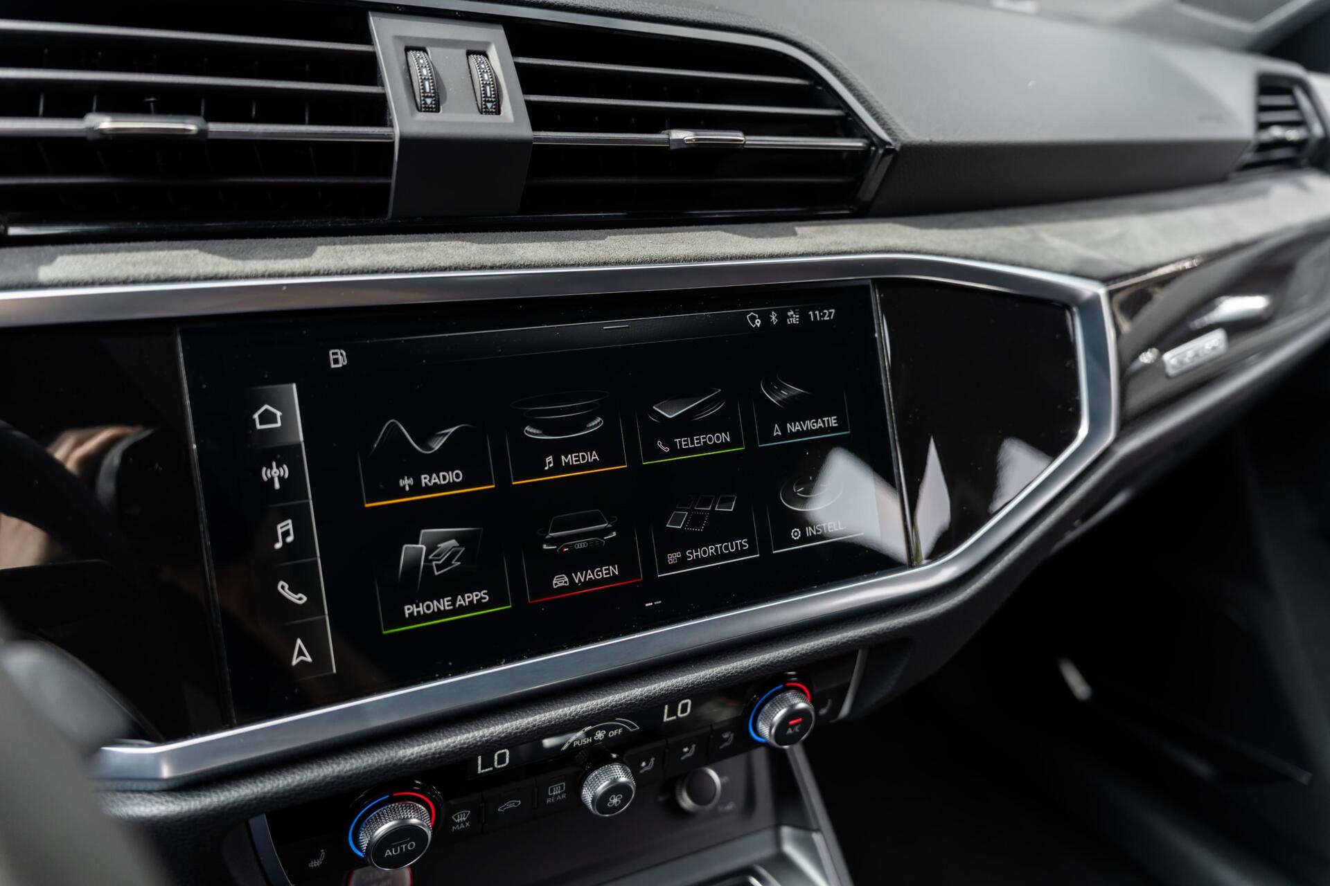 Foto van Audi RS Q3 Sportback