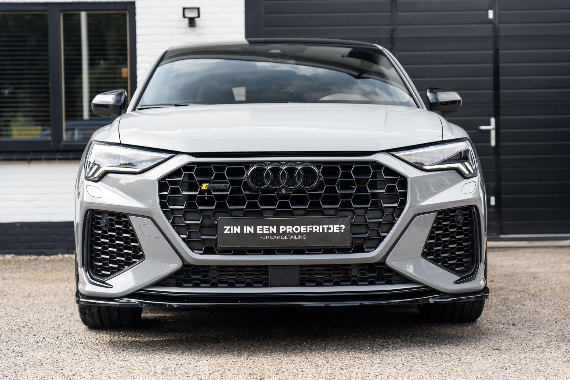 Foto van Audi RS Q3 Sportback