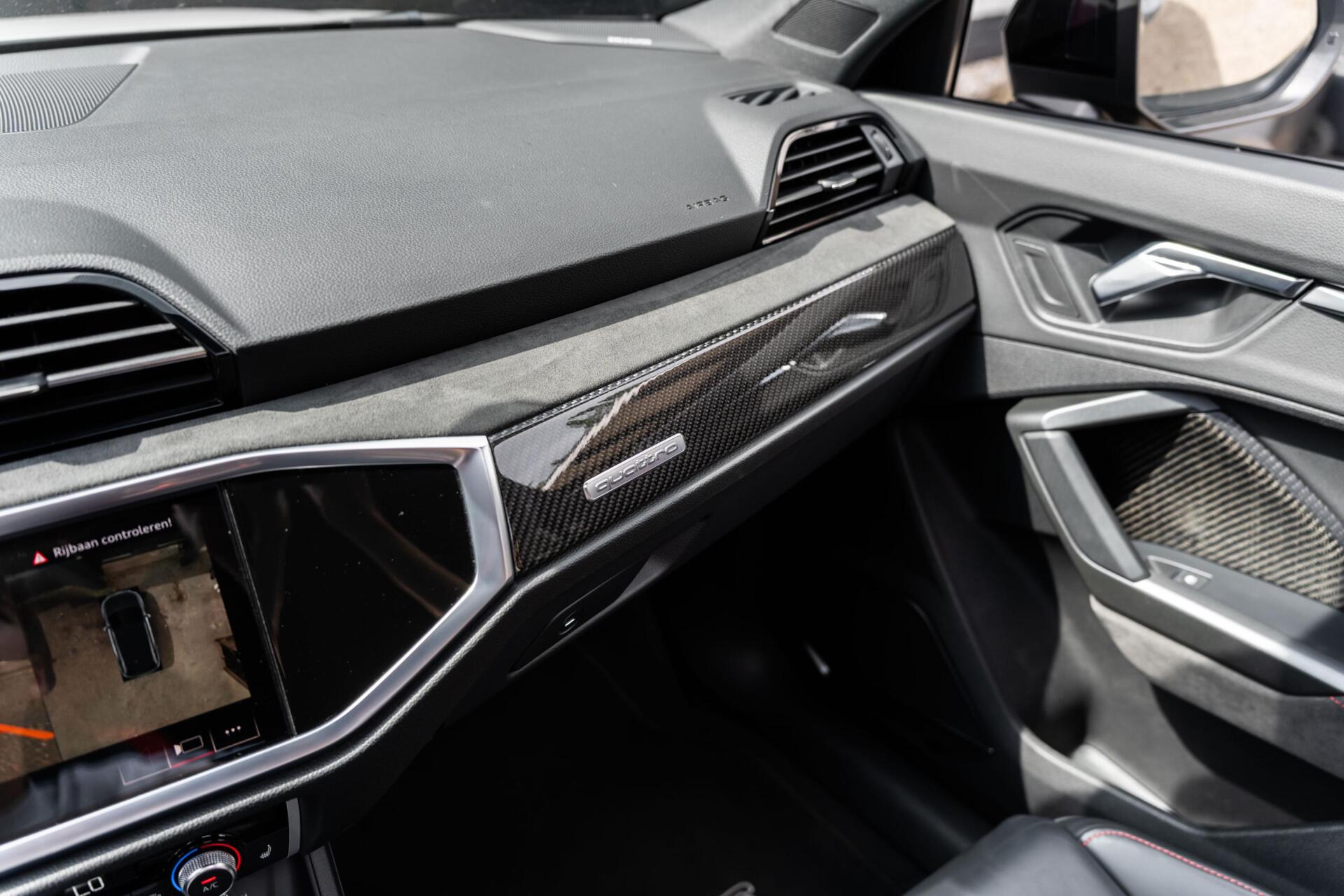 Foto van Audi RS Q3 Sportback