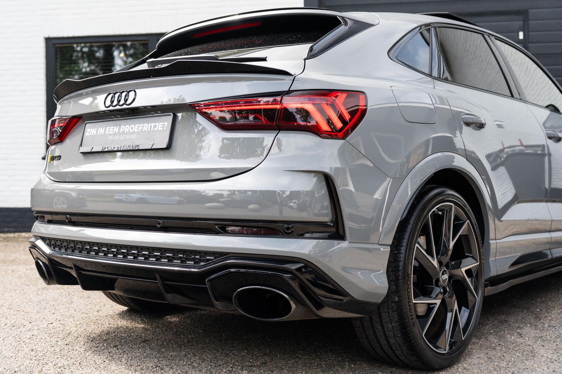 Foto van Audi RS Q3 Sportback