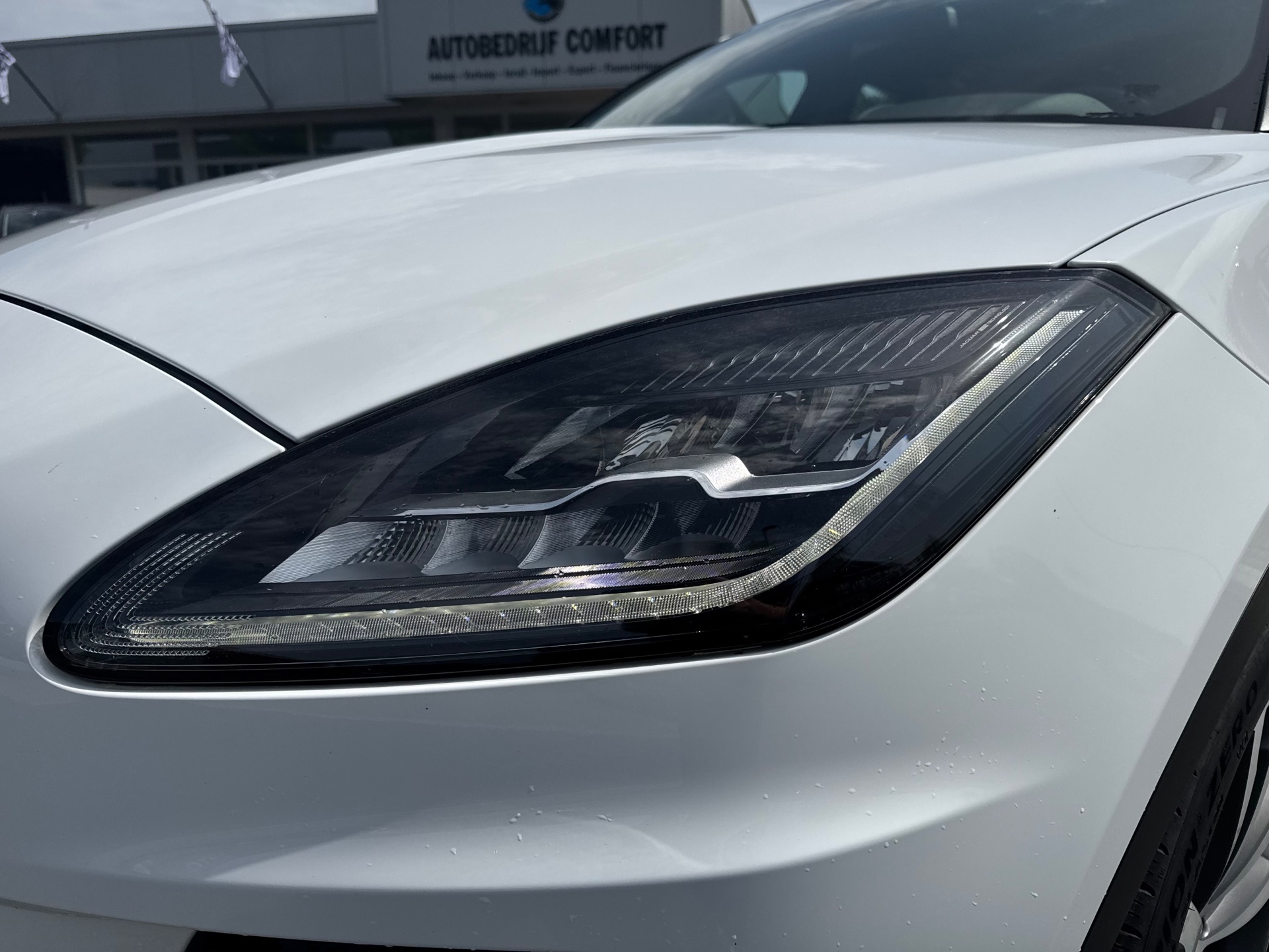 Foto van Jaguar E-pace