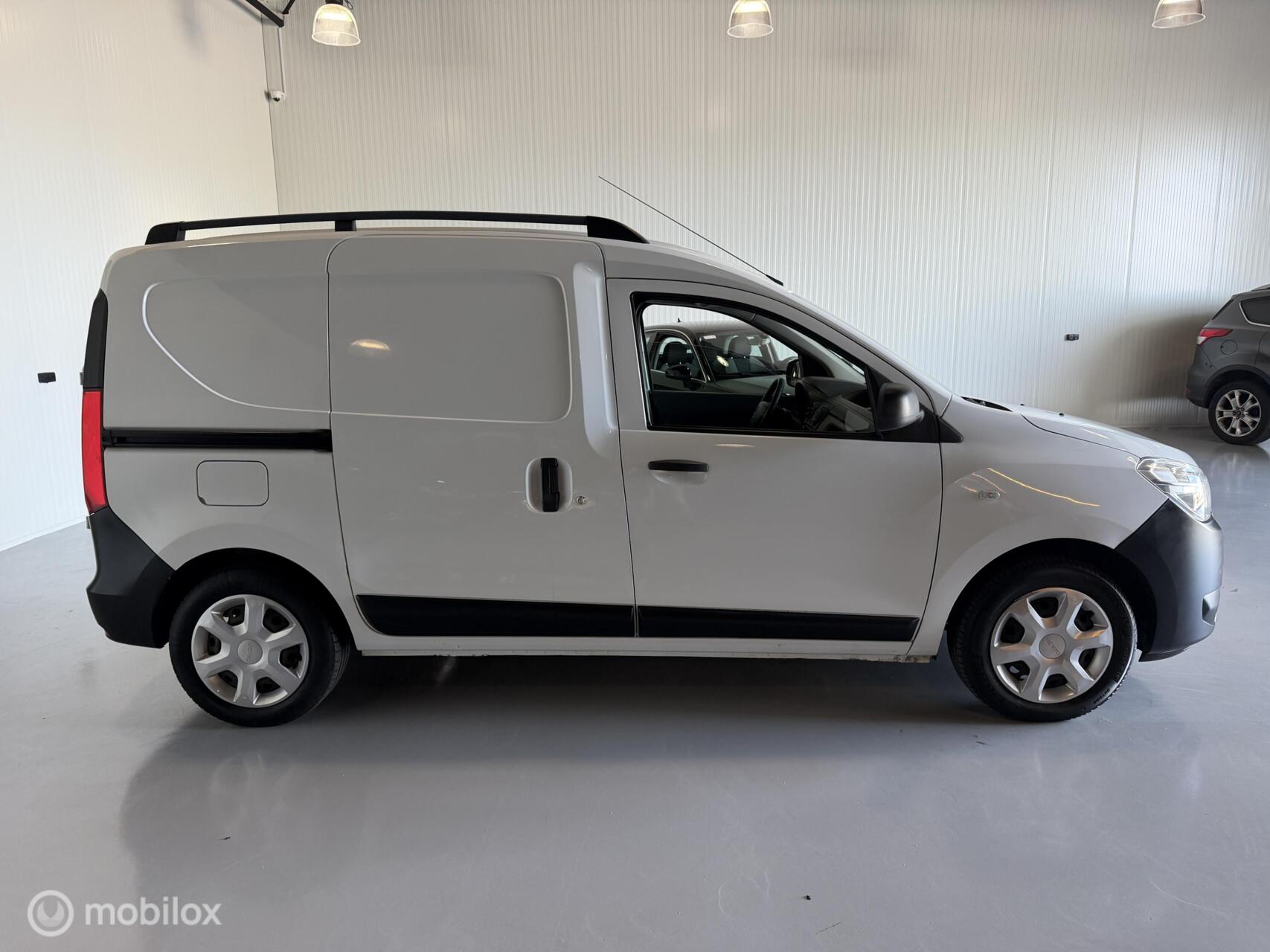 Foto van Dacia Dokker