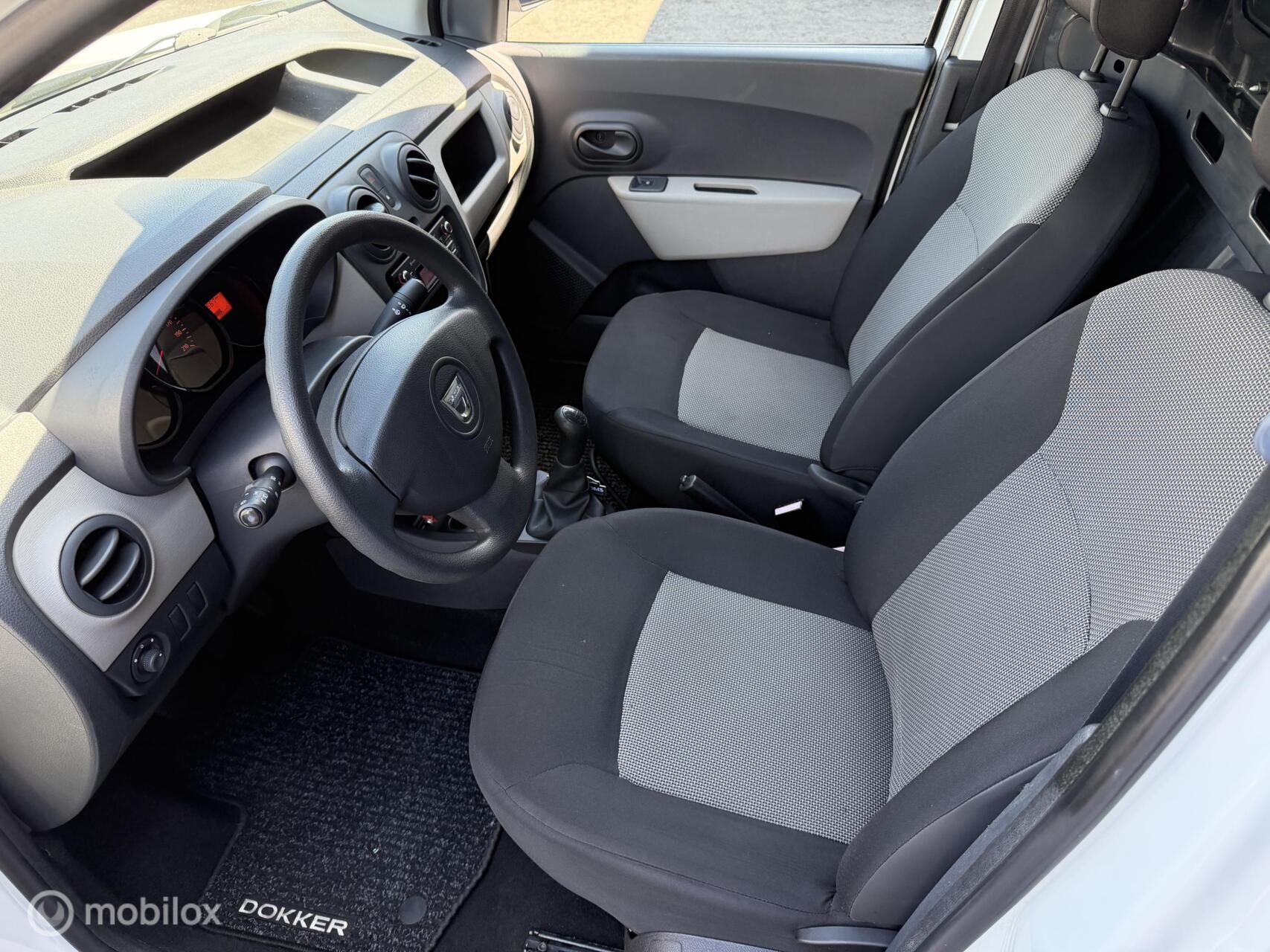 Foto van Dacia Dokker