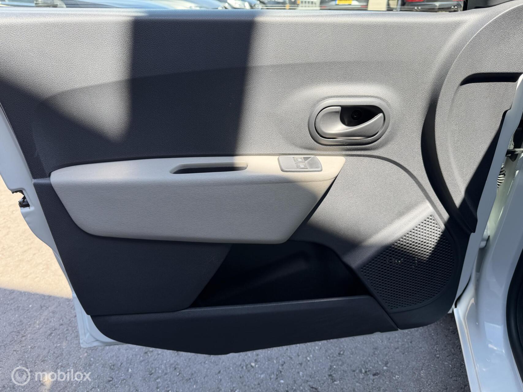 Foto van Dacia Dokker