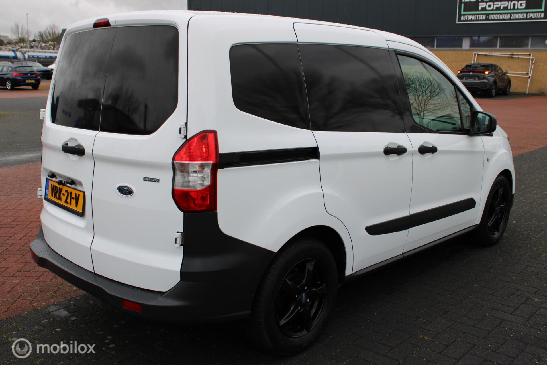 Foto van Ford Transit Courier