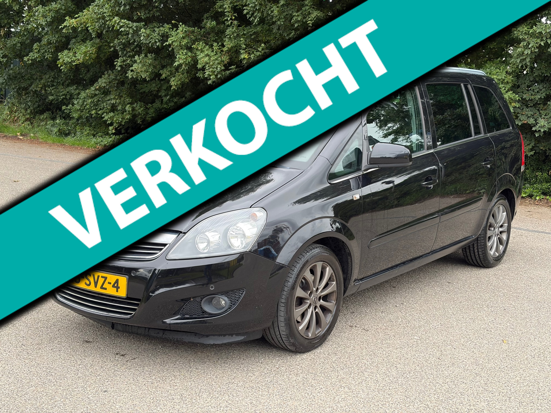 Opel Zafira 1.6 Edition Airco! 226DKM! NAP! 7-Persoons! 2012! 2012 - voorkant