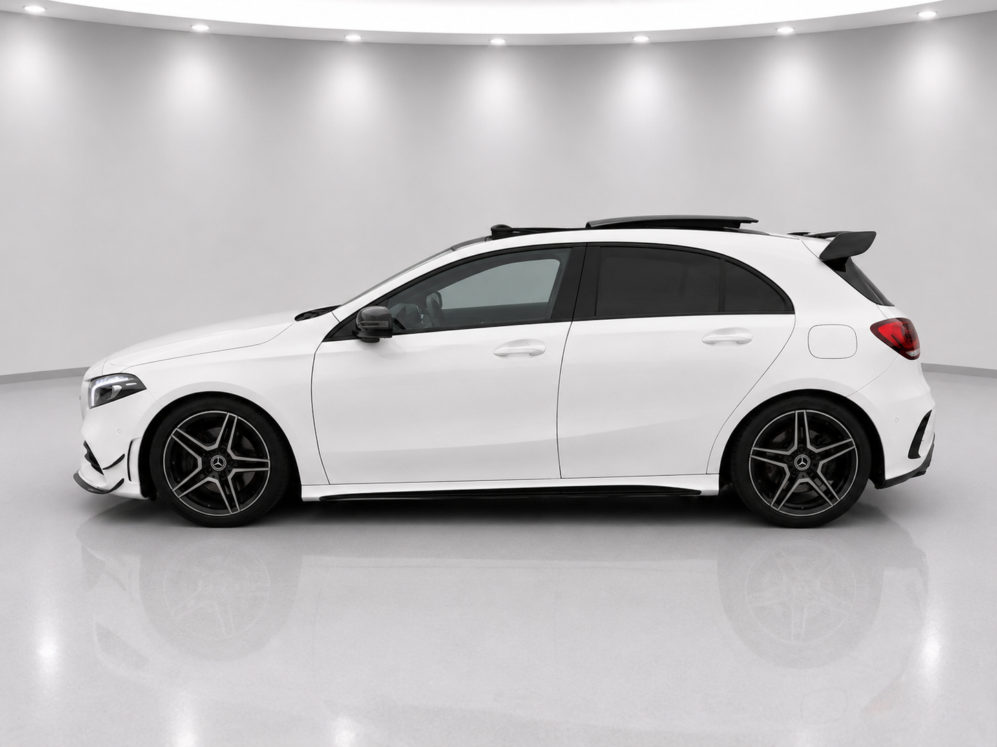 Foto van Mercedes-Benz A 220