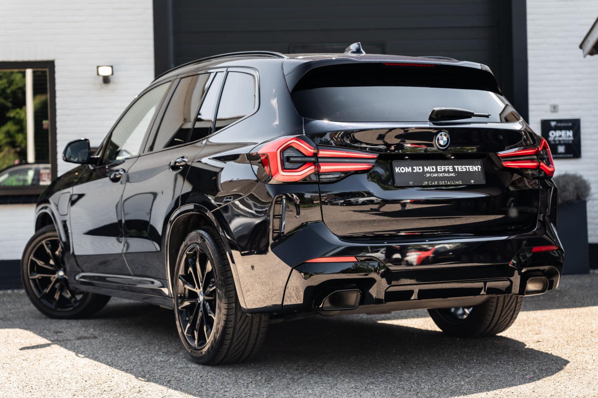 Foto van BMW X3 Xdrive30e