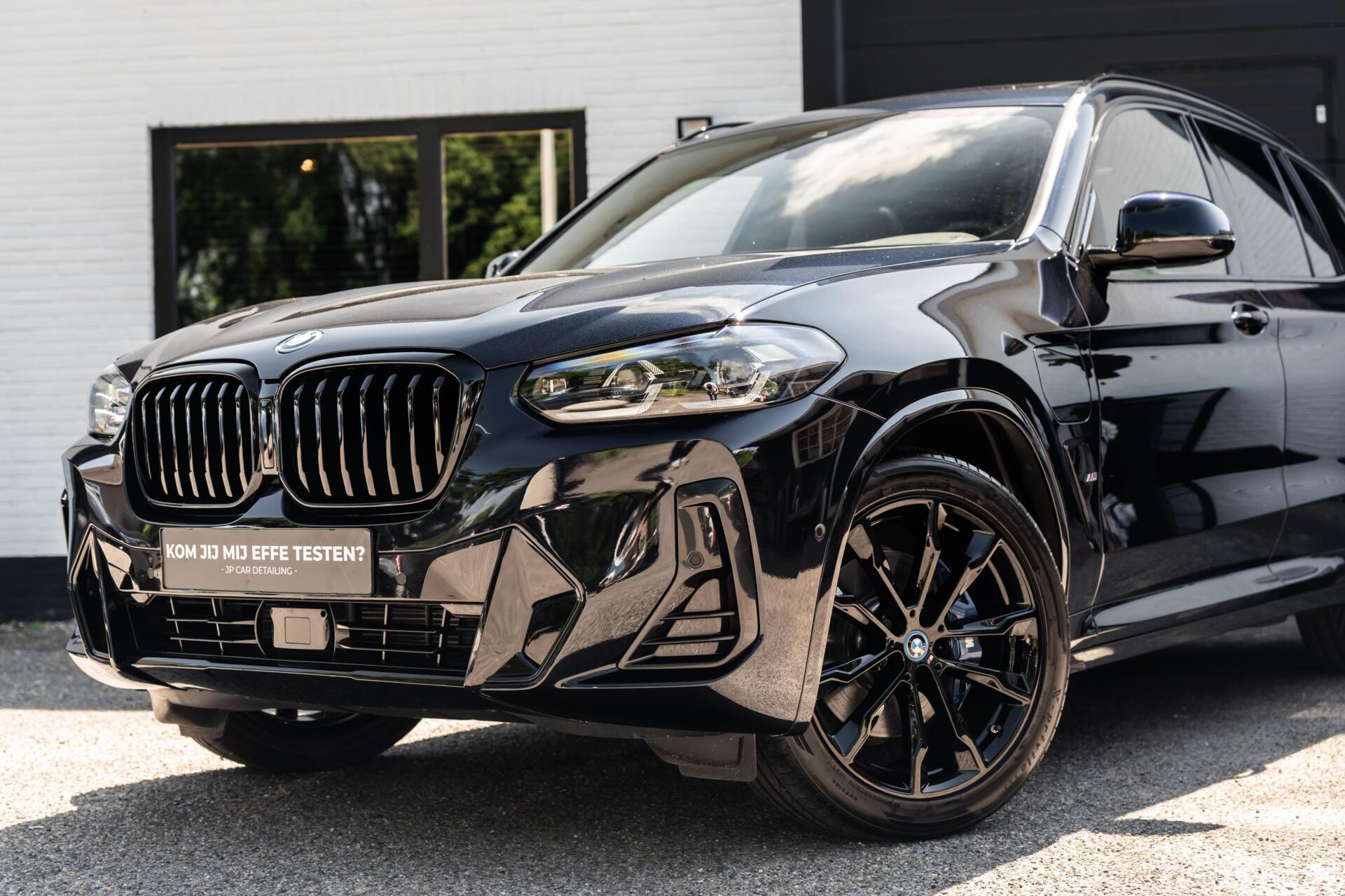 Foto van BMW X3 Xdrive30e