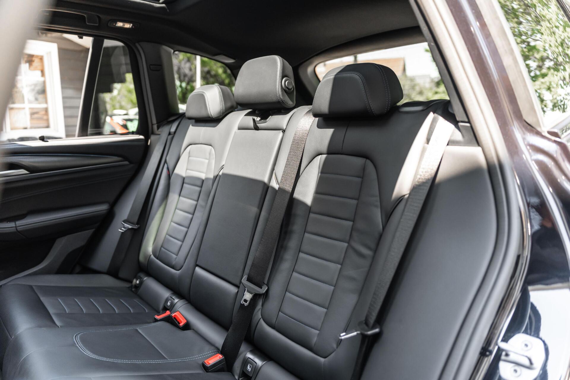 Foto van BMW X3 Xdrive30e