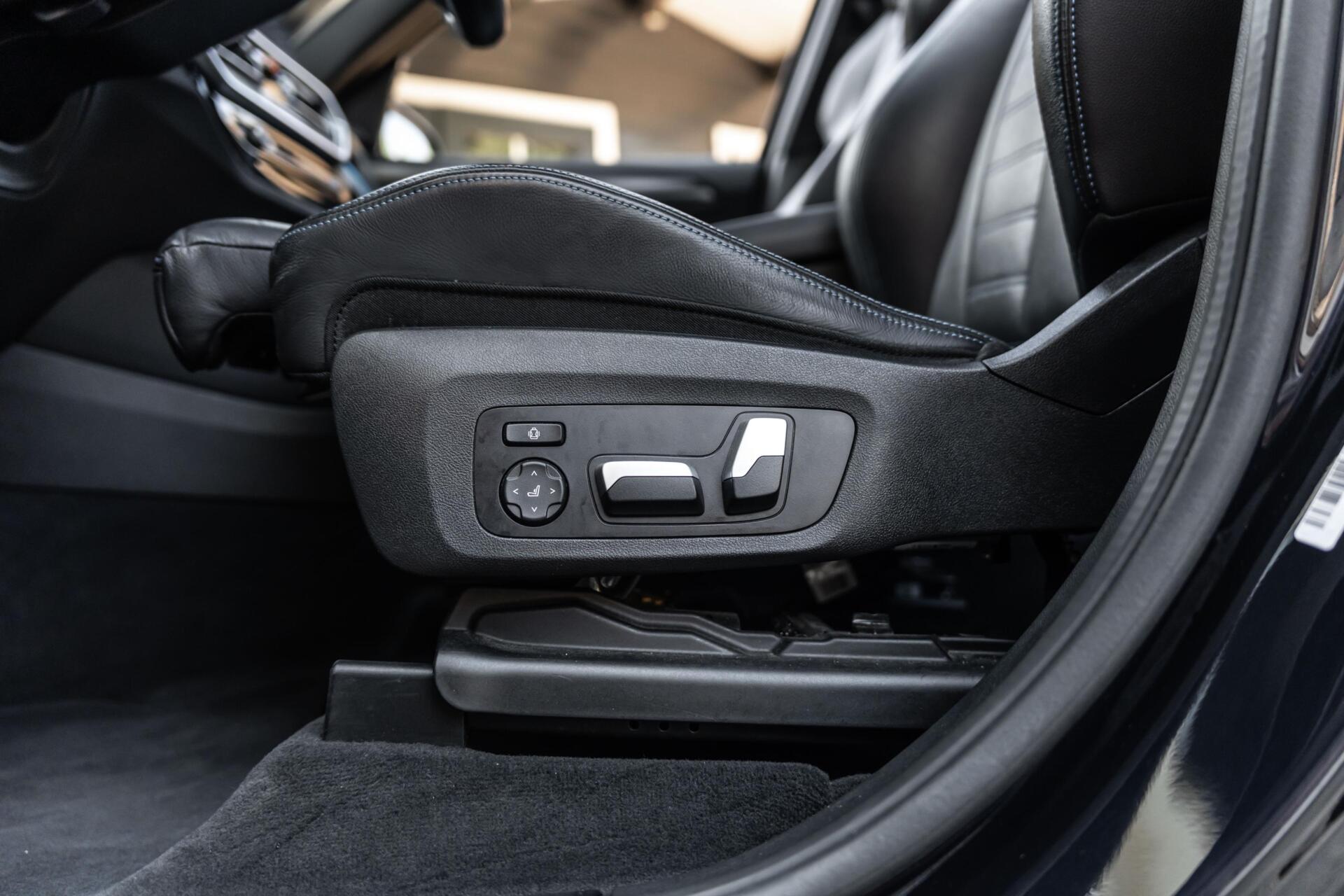 Foto van BMW X3 Xdrive30e