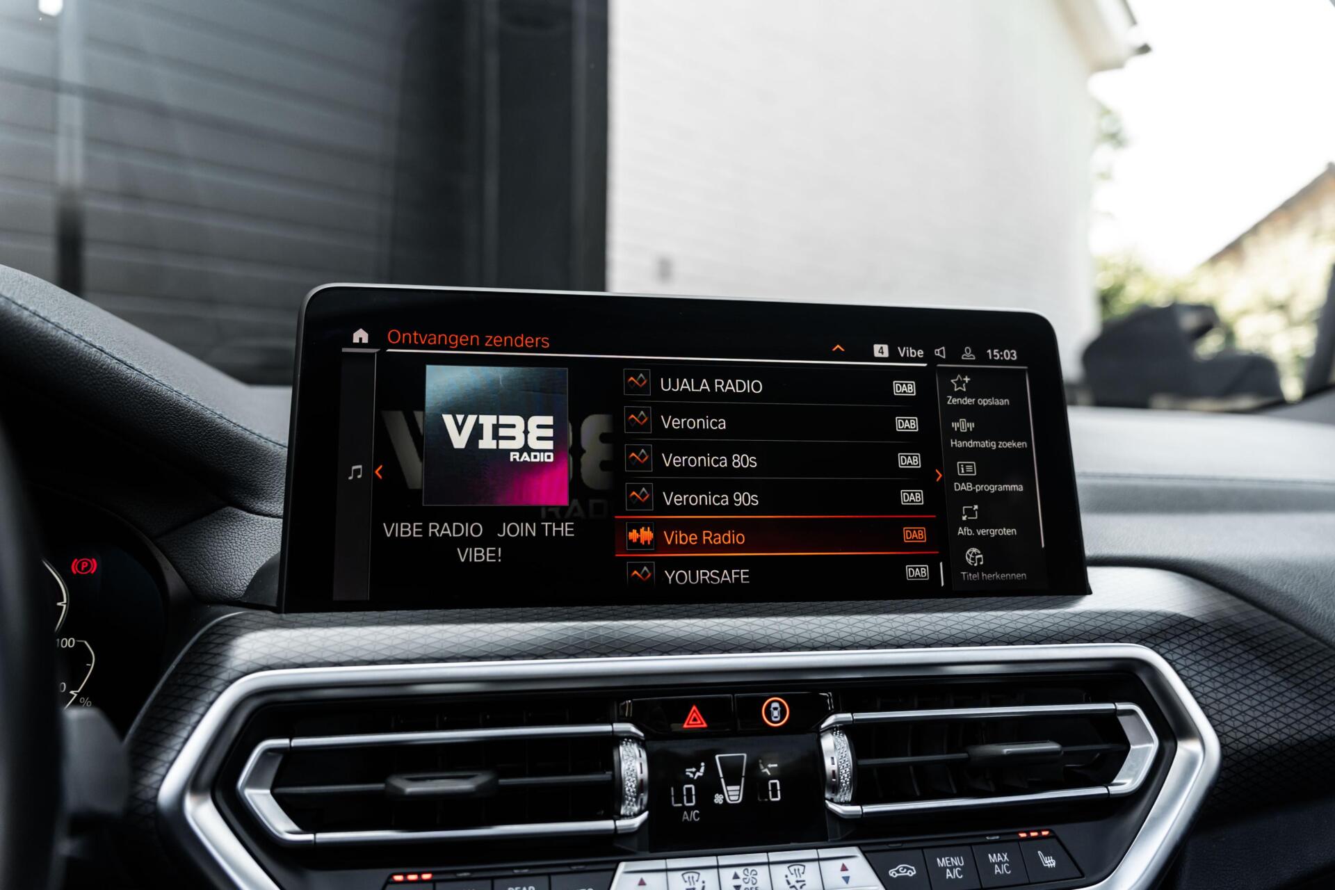 Foto van BMW X3 Xdrive30e