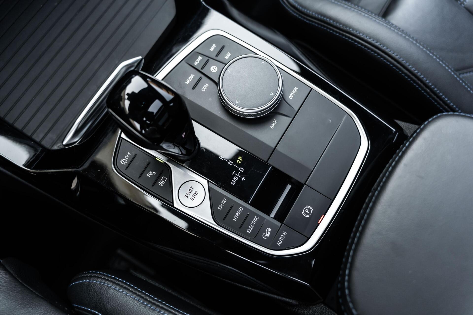 Foto van BMW X3 Xdrive30e