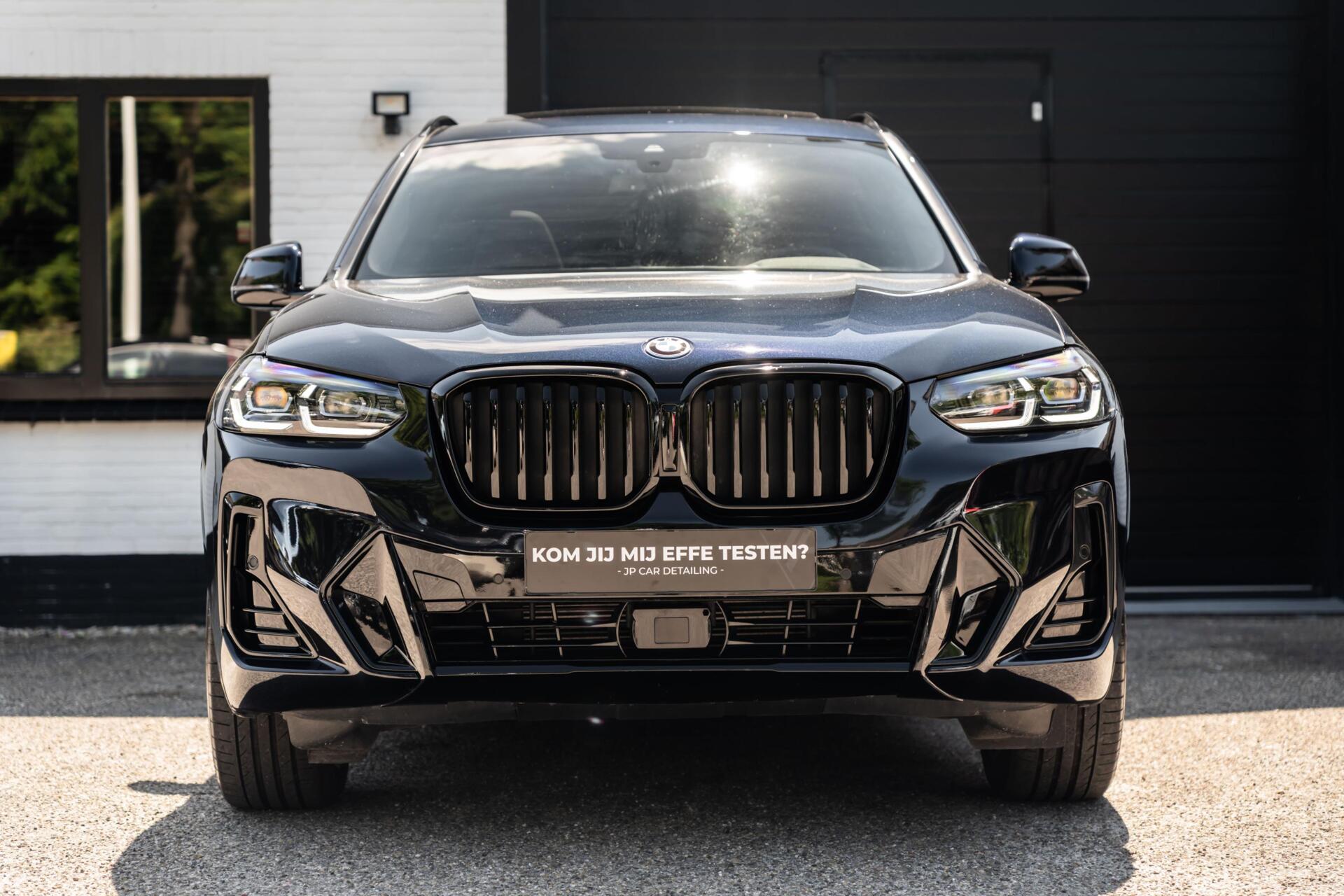 Foto van BMW X3 Xdrive30e