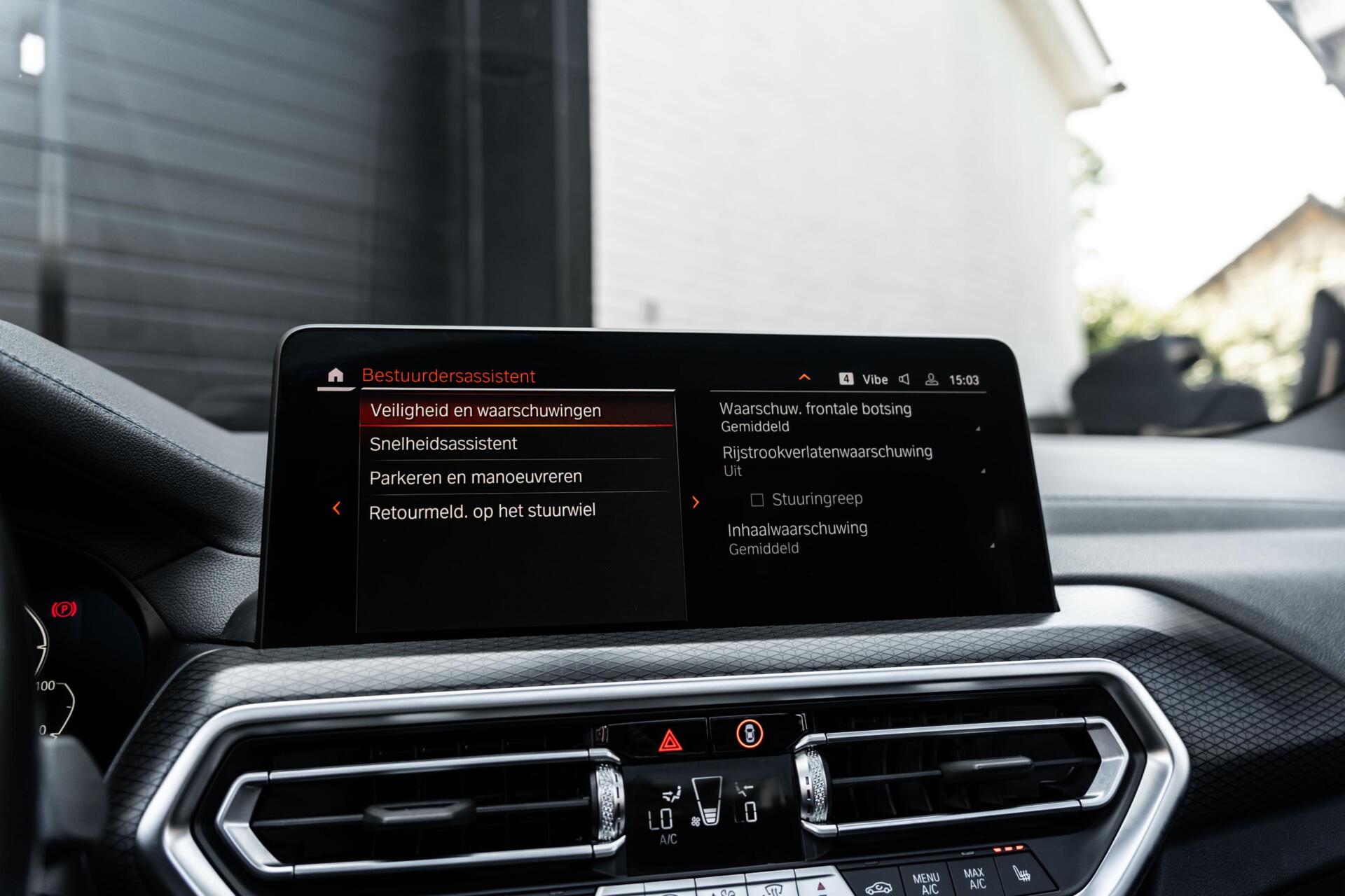 Foto van BMW X3 Xdrive30e