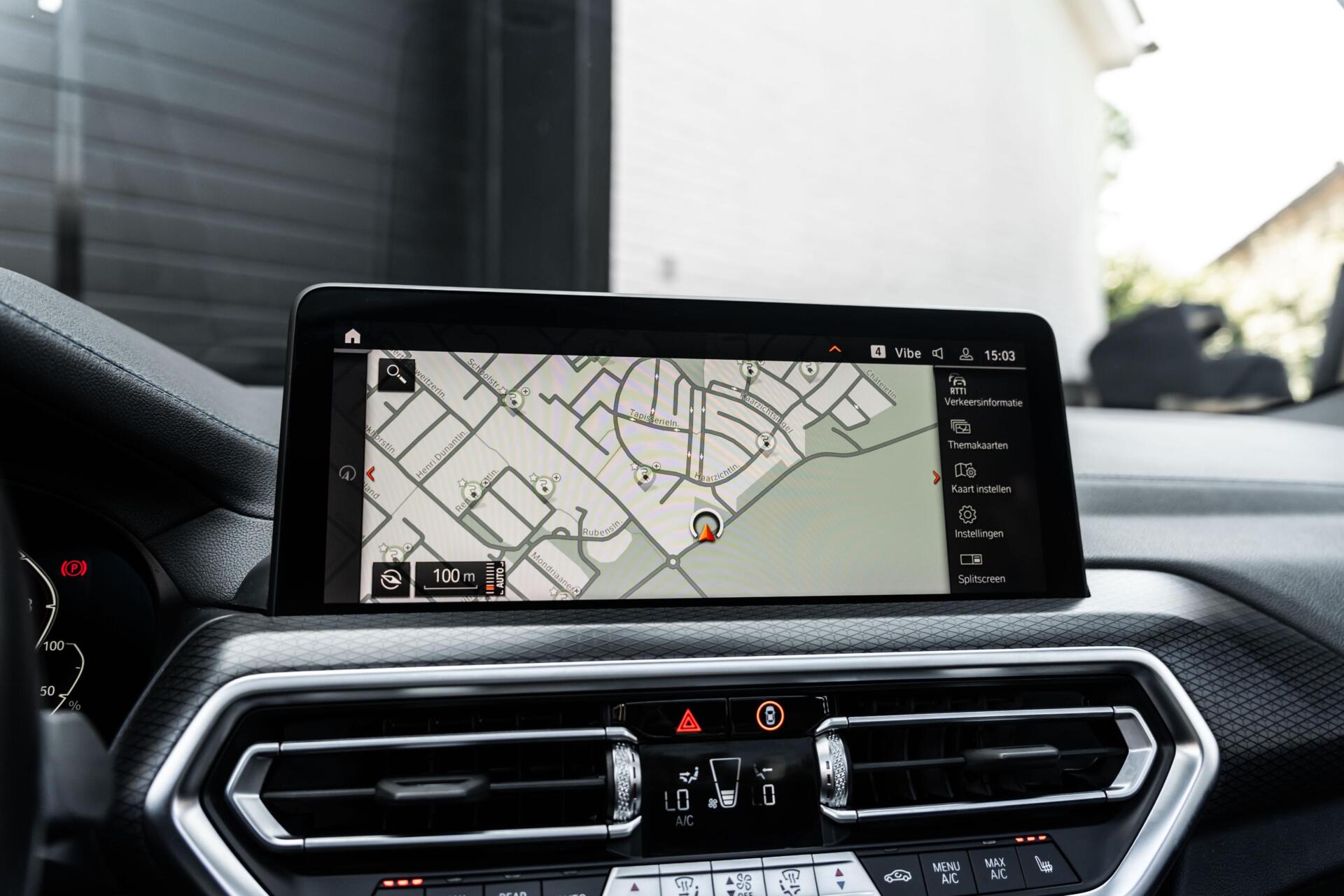 Foto van BMW X3 Xdrive30e