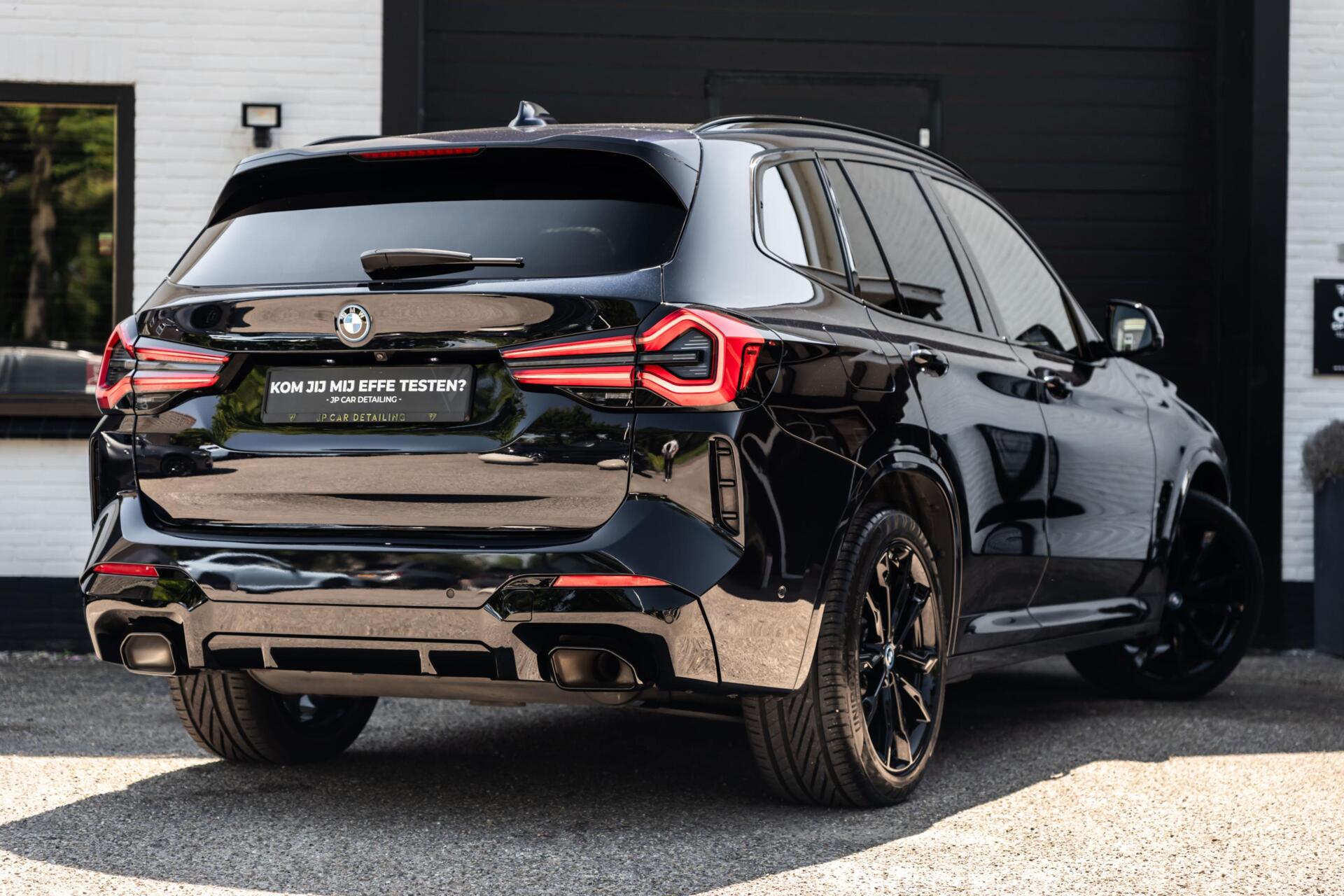 Foto van BMW X3 Xdrive30e