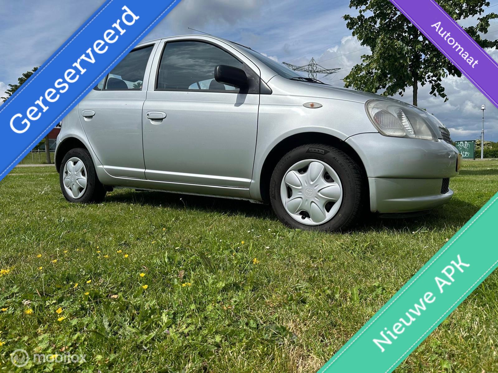Toyota Yaris 1.0-16V VVT-i Terra 3 DEURS AIRCO 165069 KM 2001 - voorkant