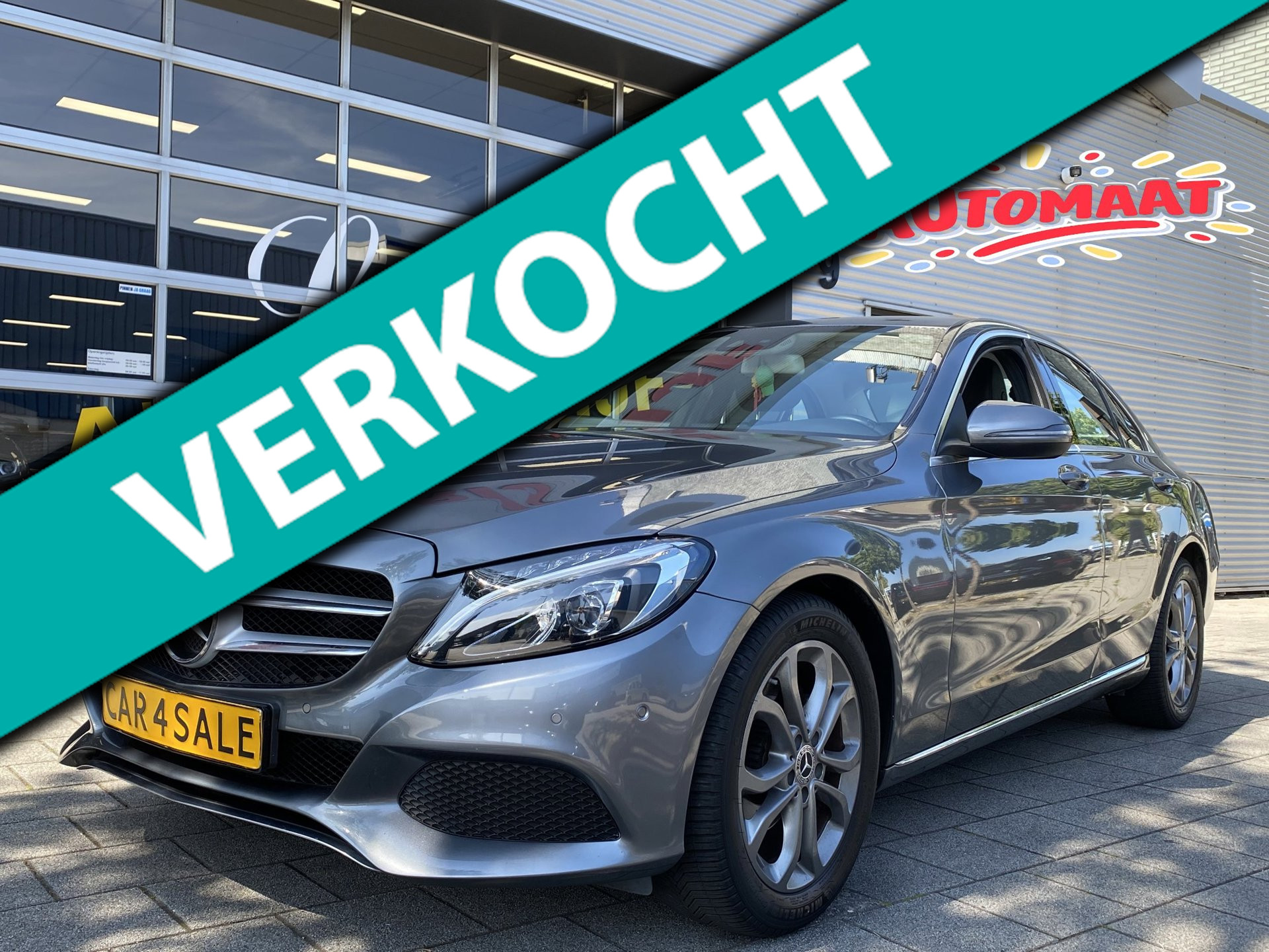 Mercedes-Benz C-klasse 180 Avantgarde - Automaat I Airco I Sport pakket I PDC I LED I 1/2 Leer I Dealer onderhouden 2017 - voorkant
