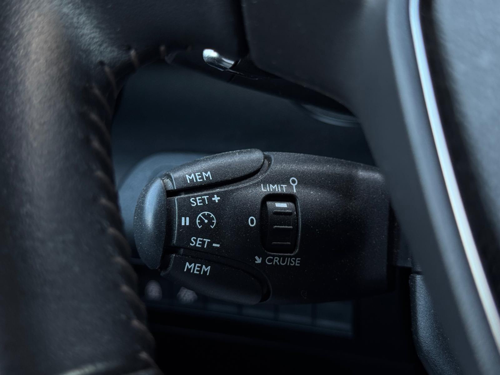 Foto van Peugeot Rifter