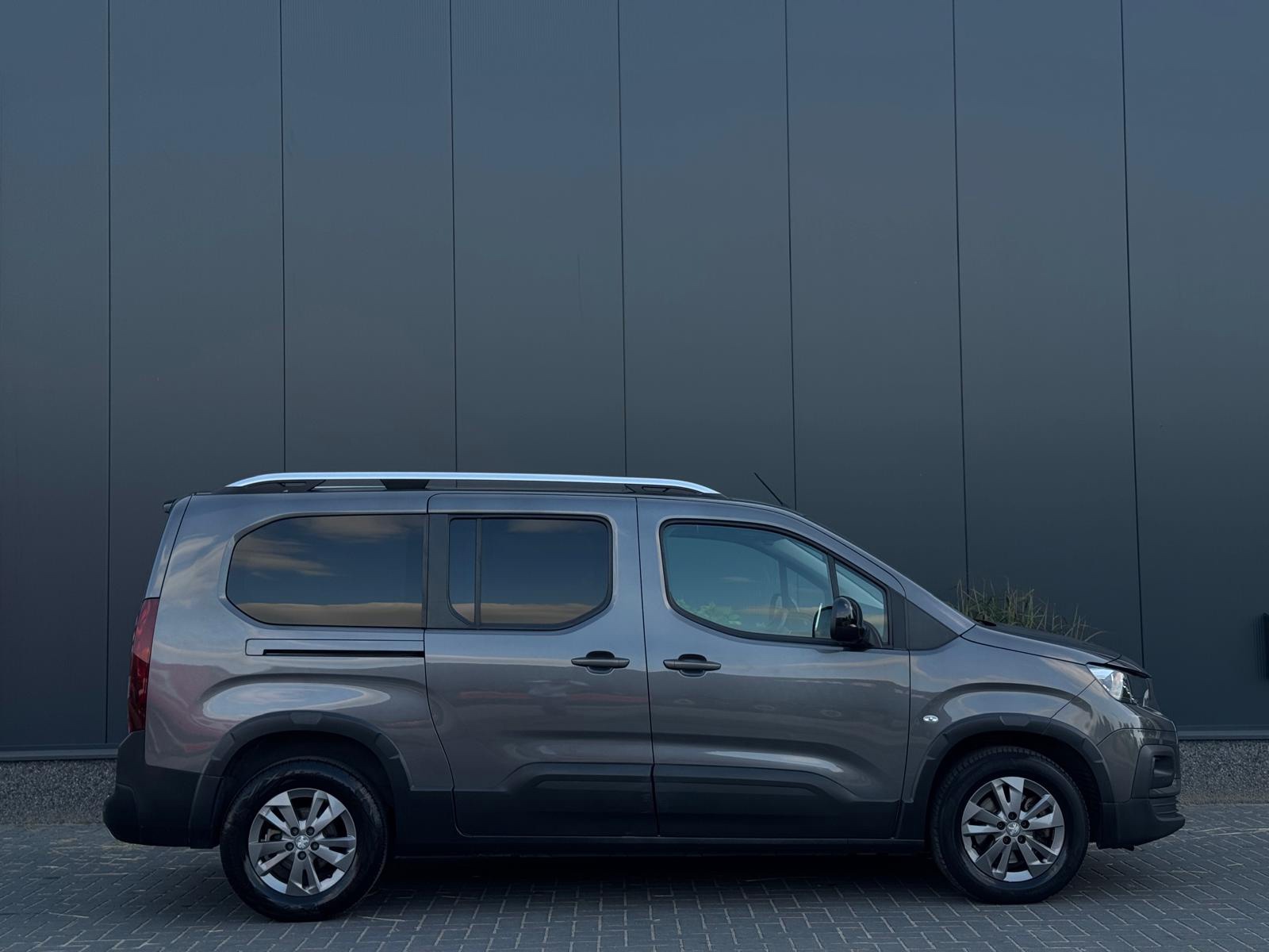 Foto van Peugeot Rifter