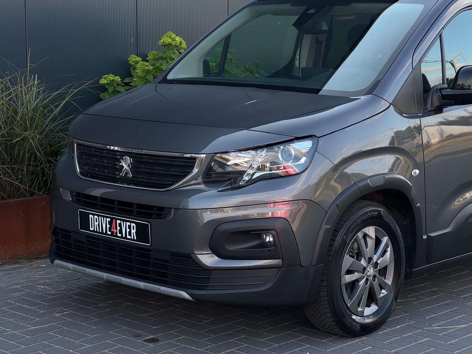 Foto van Peugeot Rifter