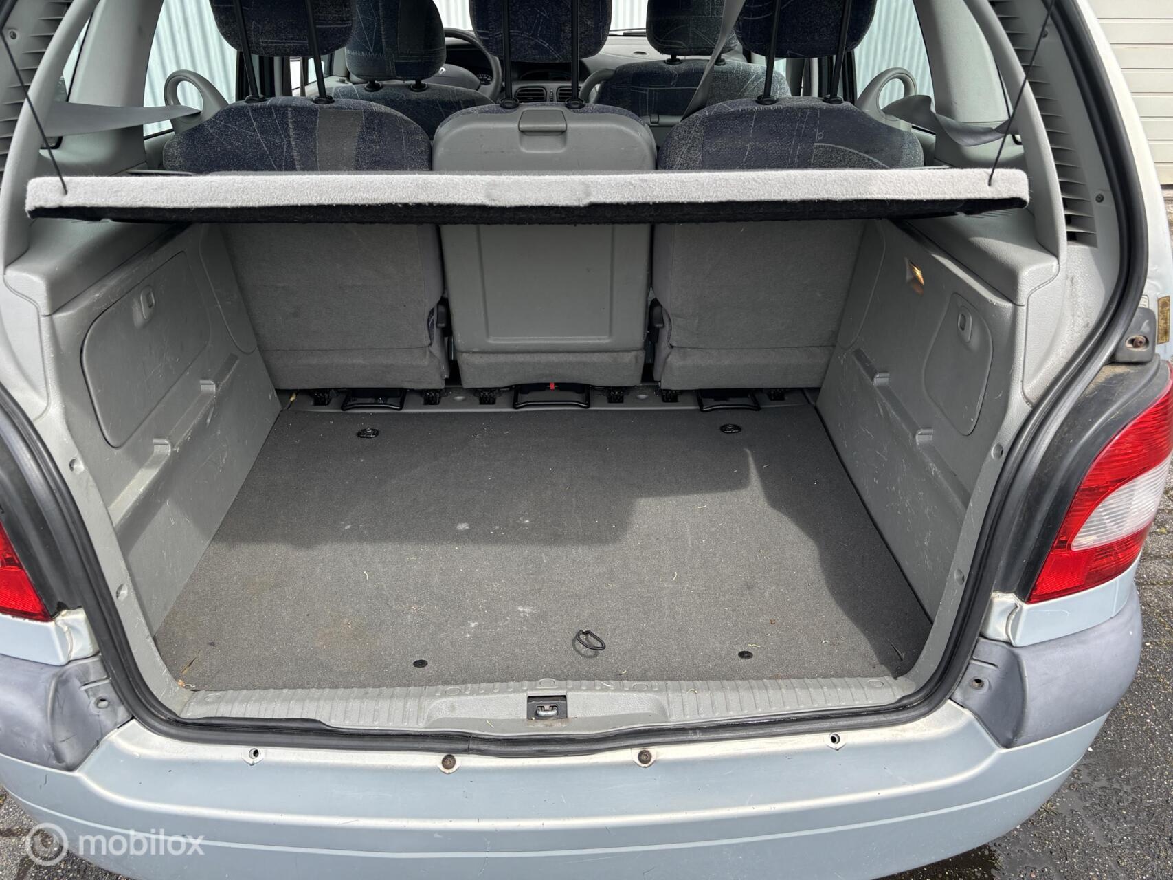Foto van Renault Megane Scenic