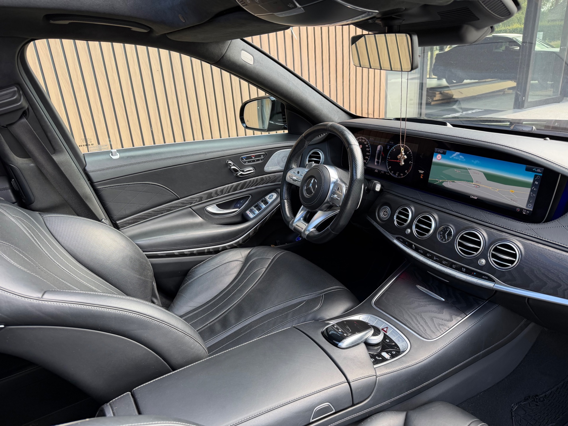 Foto van Mercedes-Benz S 400 D 4Matic