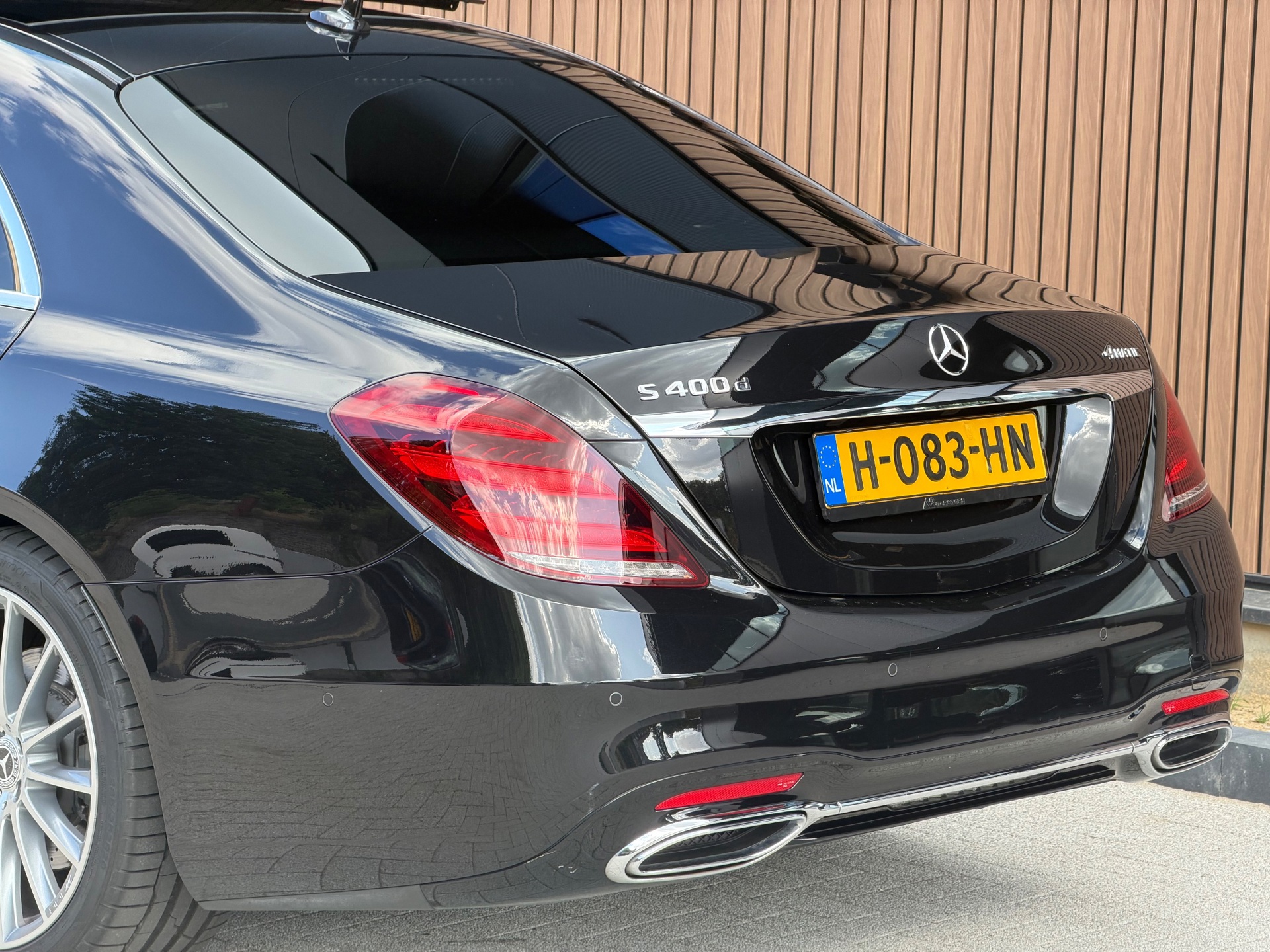 Foto van Mercedes-Benz S 400 D 4Matic
