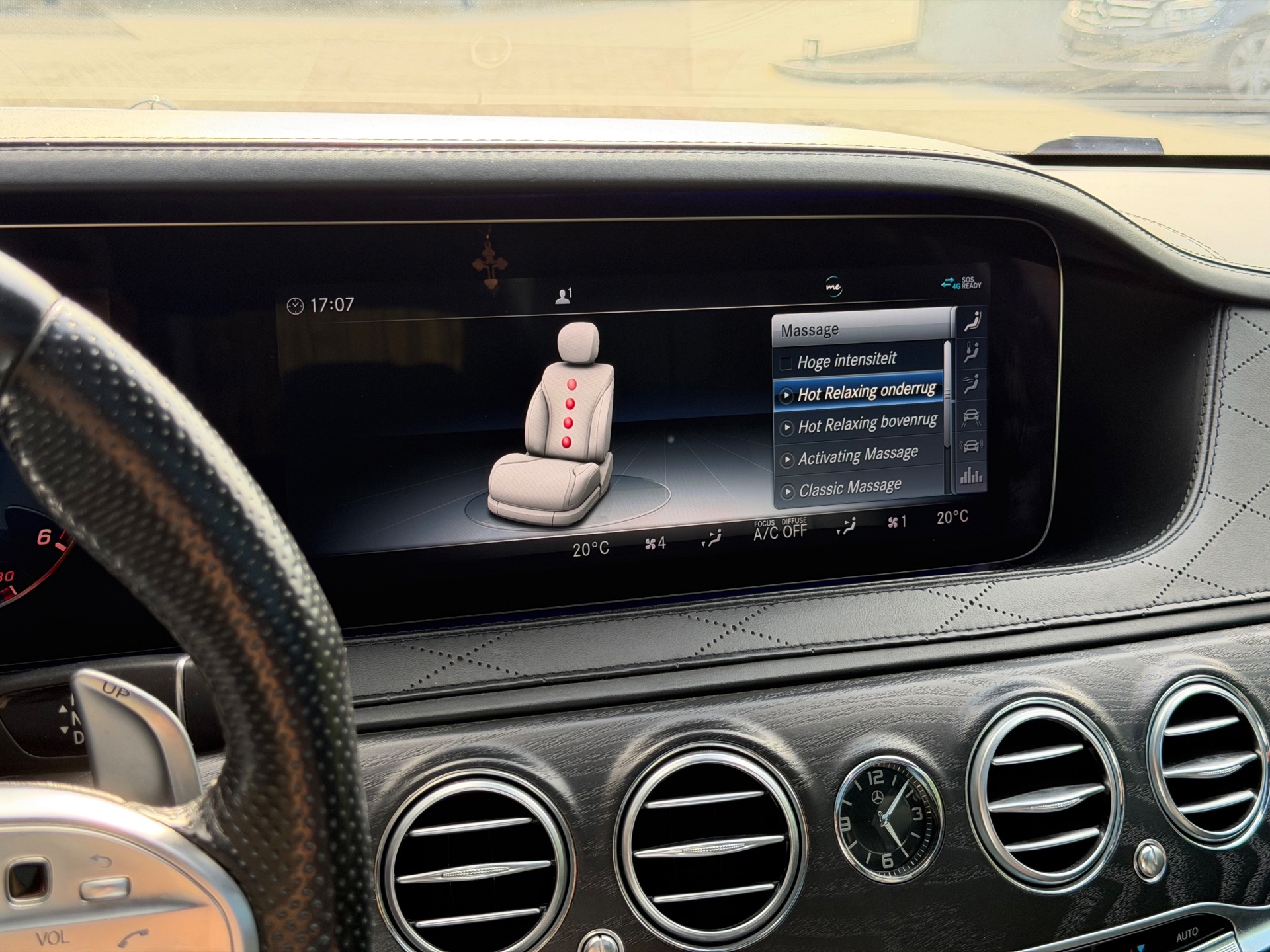 Foto van Mercedes-Benz S 400 D 4Matic