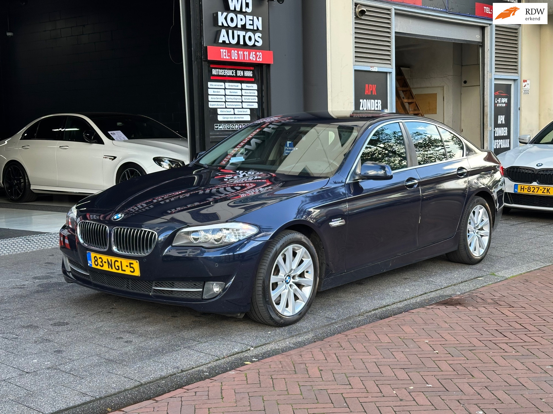 BMW 5-serie 528i Executive Automaat Navi Clima Camera 2010 - voorkant