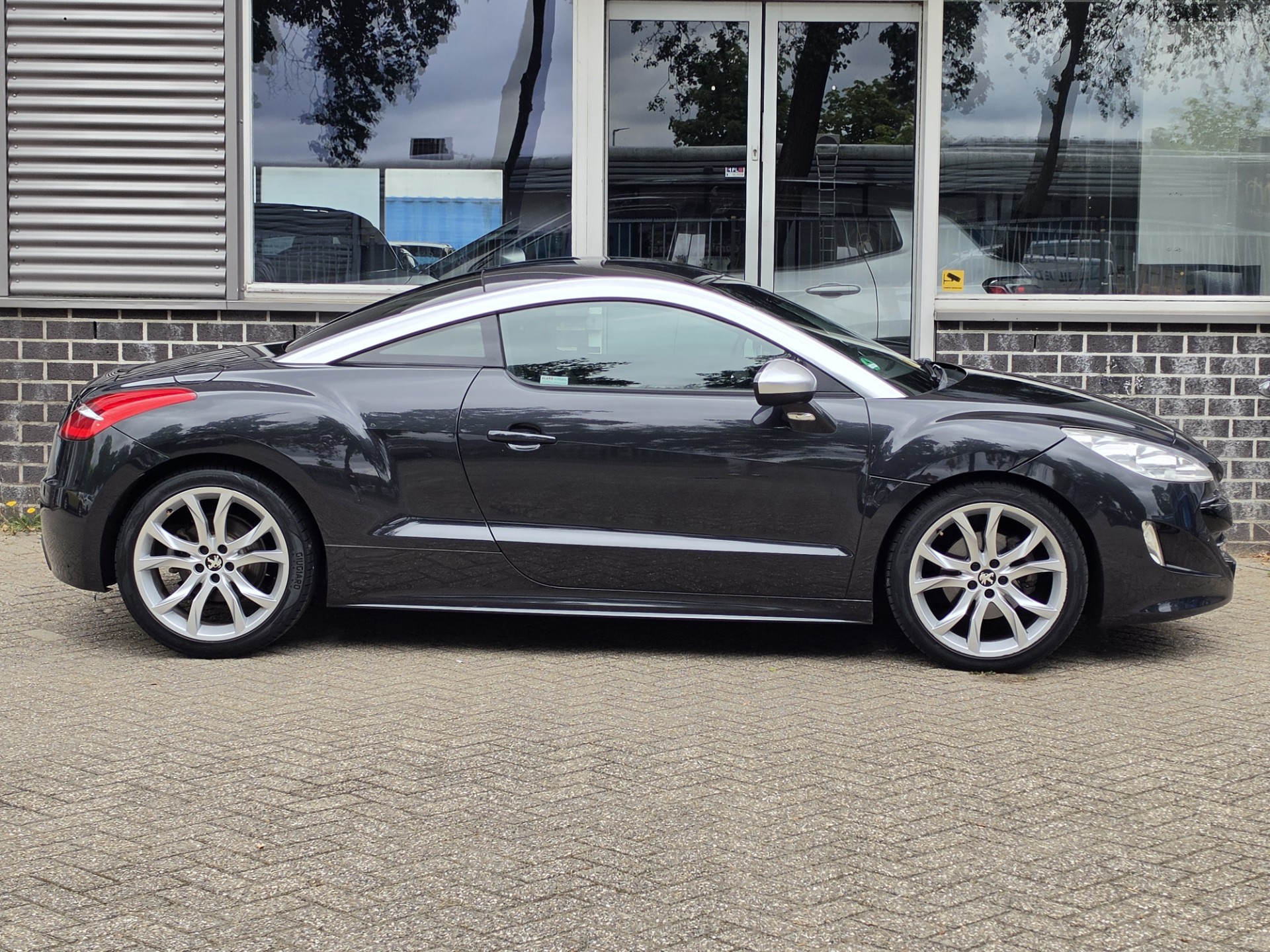Foto van Peugeot RCZ