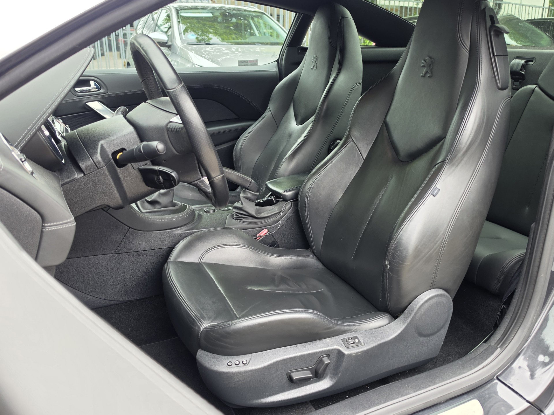 Foto van Peugeot RCZ