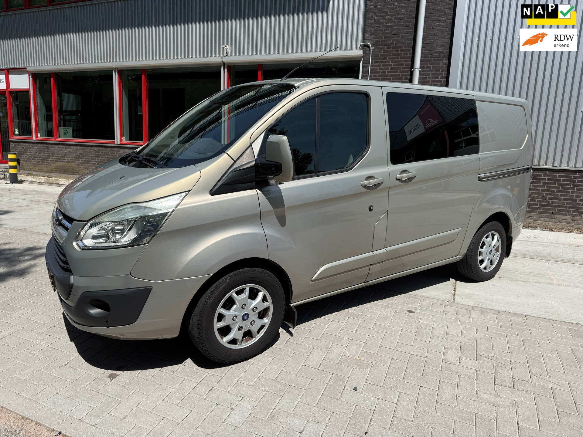 Ford Transit Custom 270 2.2 TDCI L1H1 Limited DUBBEL CABINE 2012 - voorkant