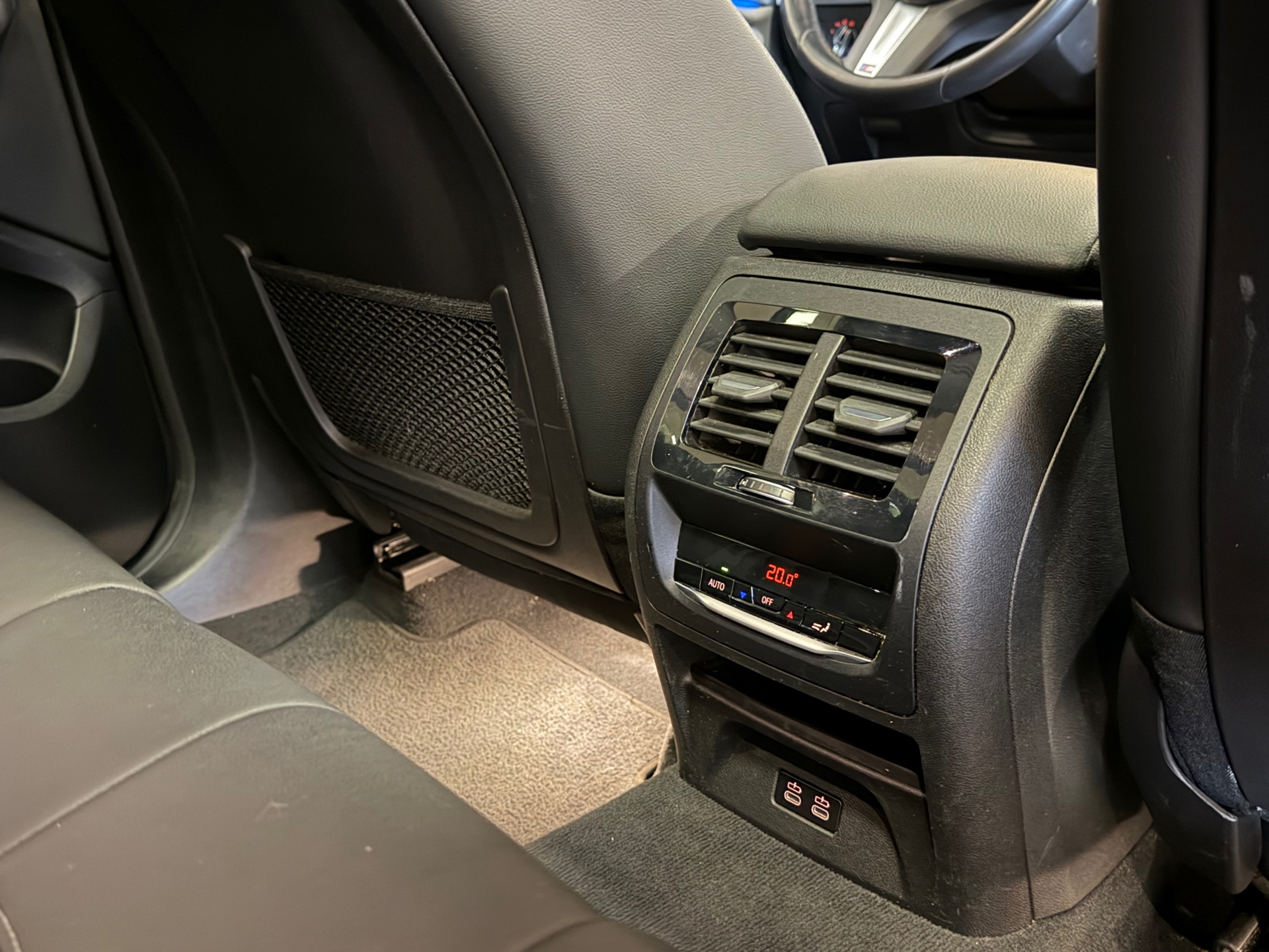 Foto van BMW X3 Xdrive30e