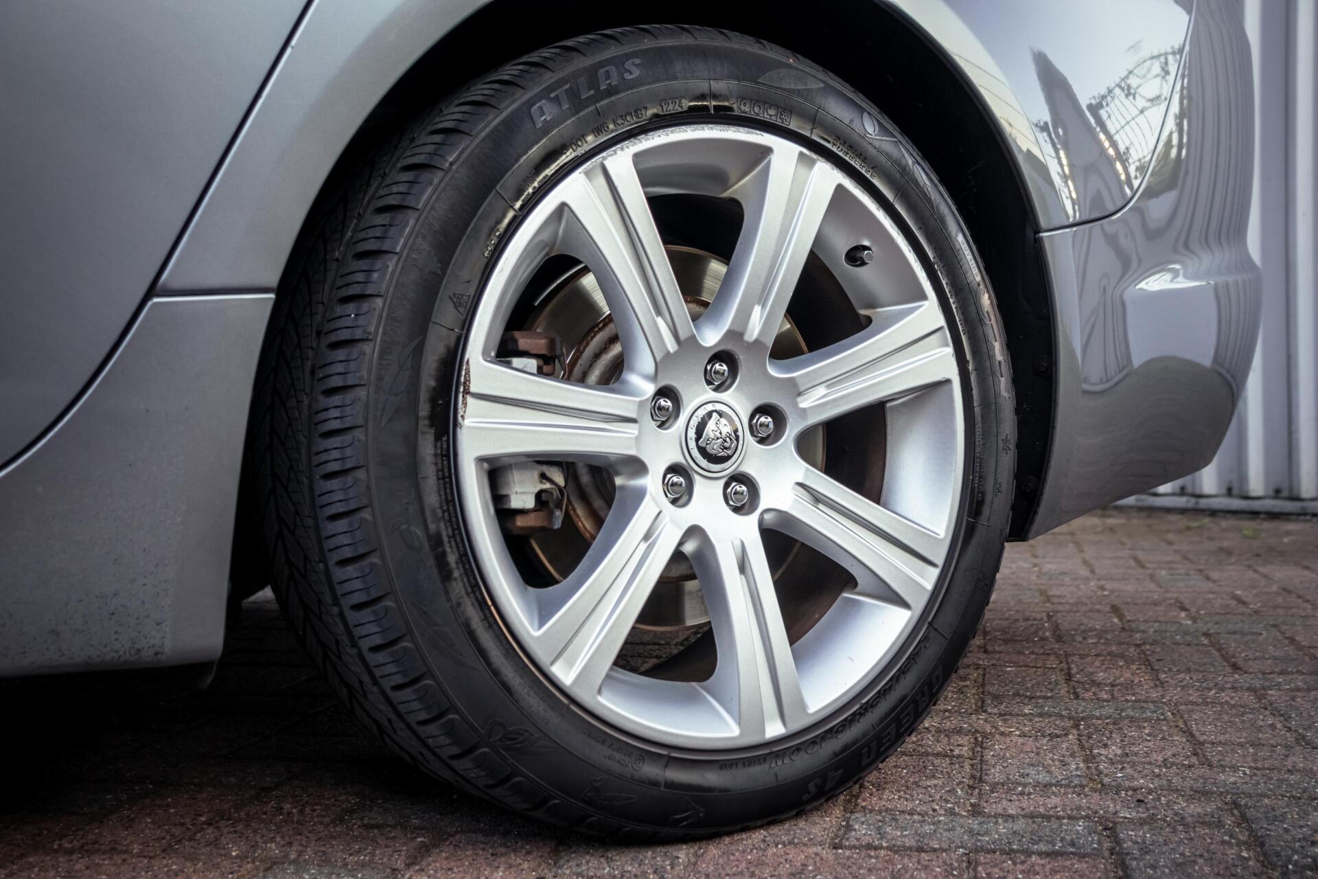 Foto van Jaguar Jaguar XF