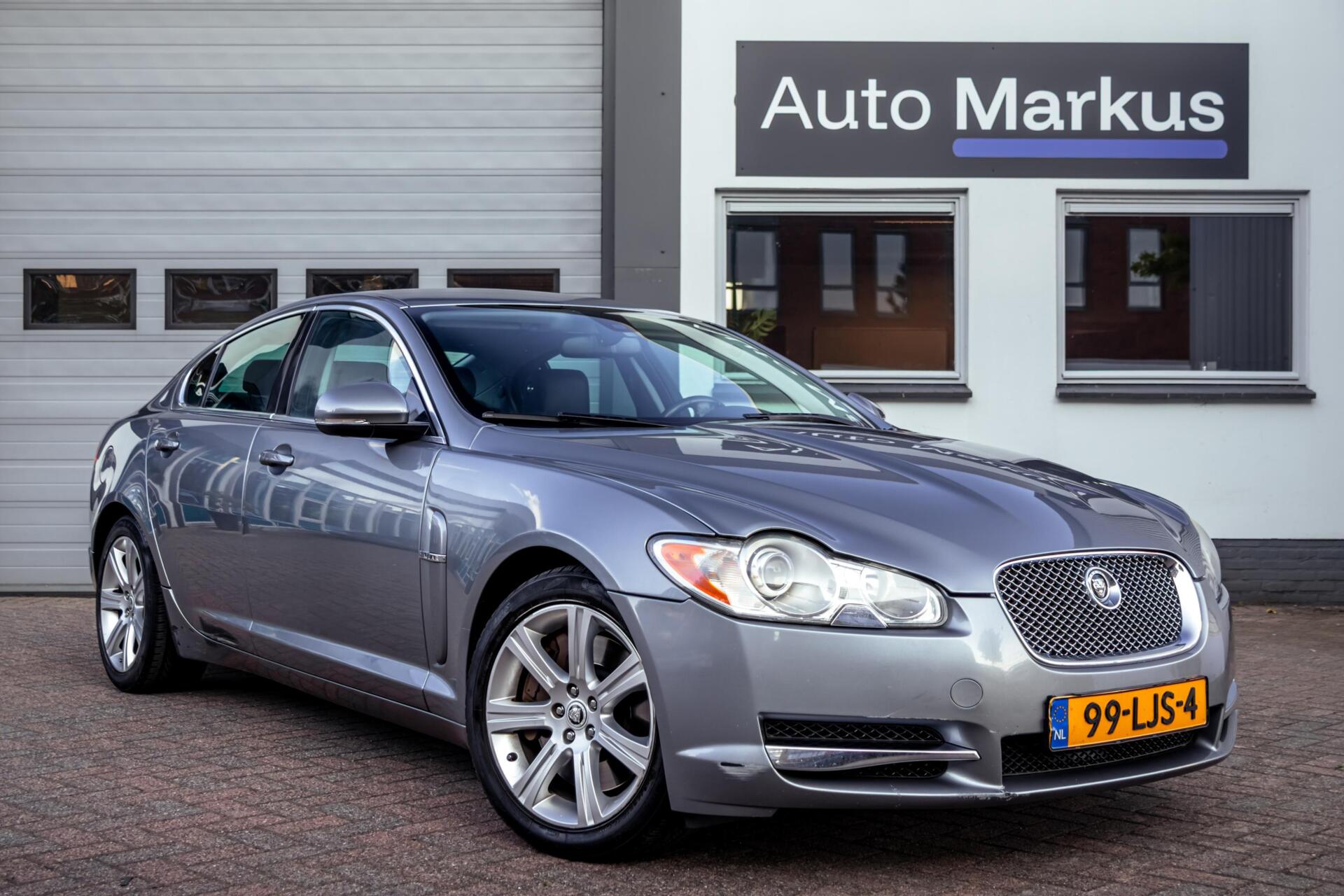 Jaguar Jaguar XF 3.0D V6 Premium Luxury 2010 - voorkant