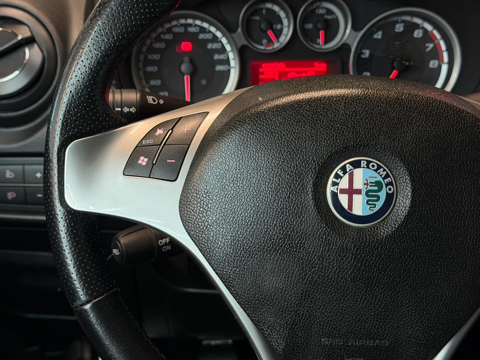 Foto van Alfa Romeo Alfa Mito