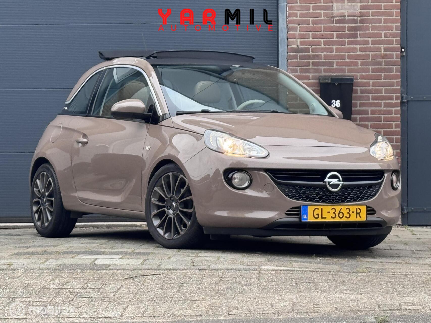 Foto van Opel Adam