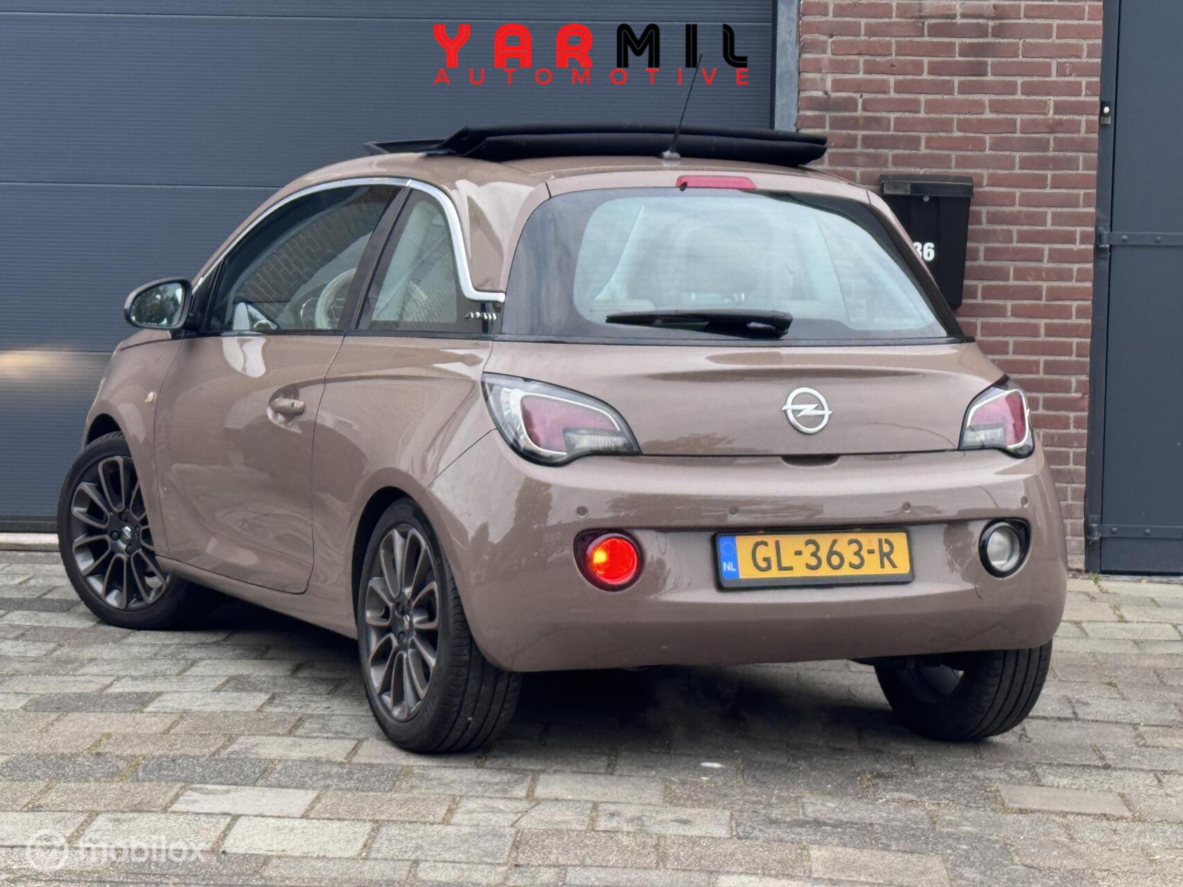 Foto van Opel Adam