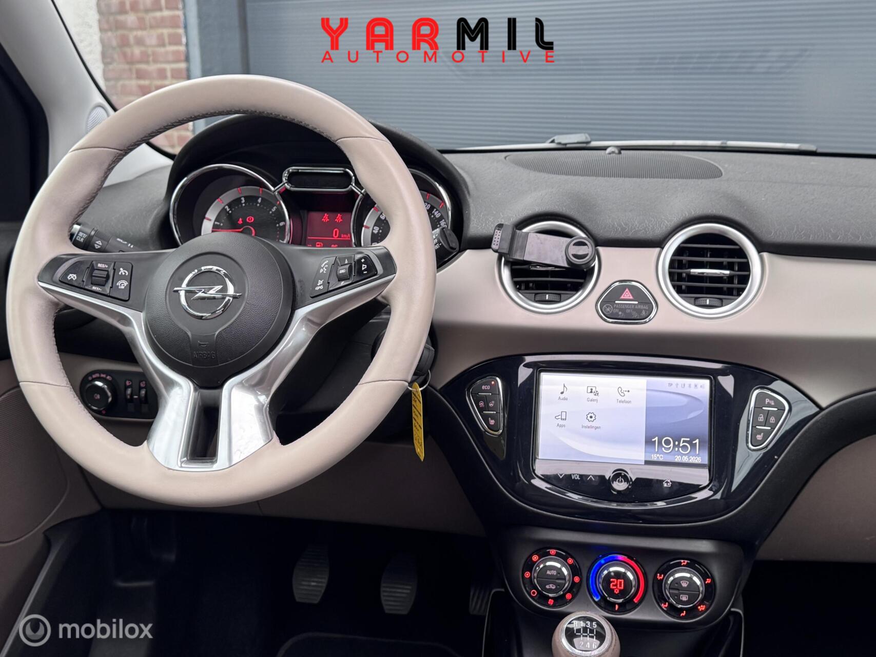 Foto van Opel Adam