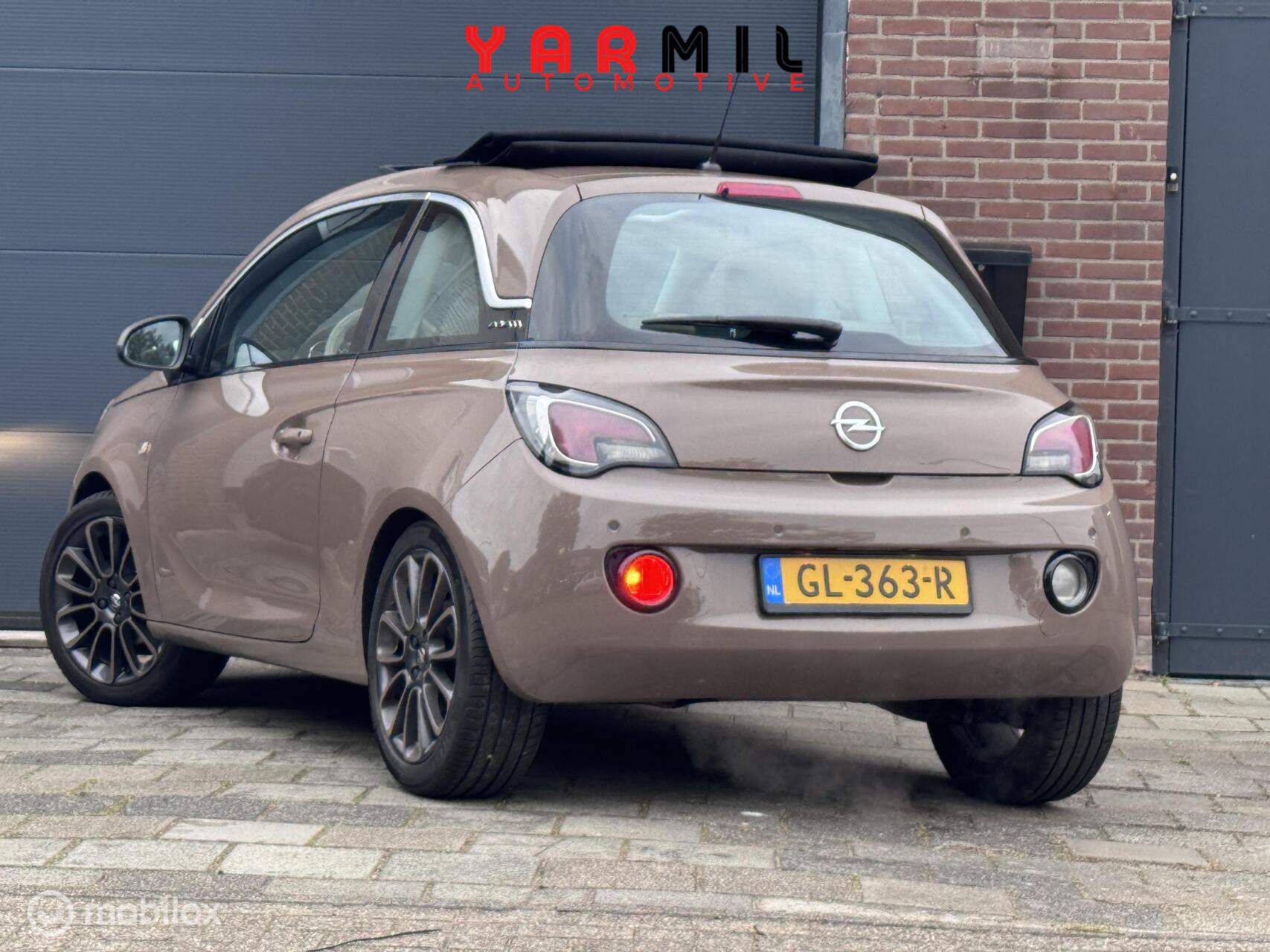 Foto van Opel Adam