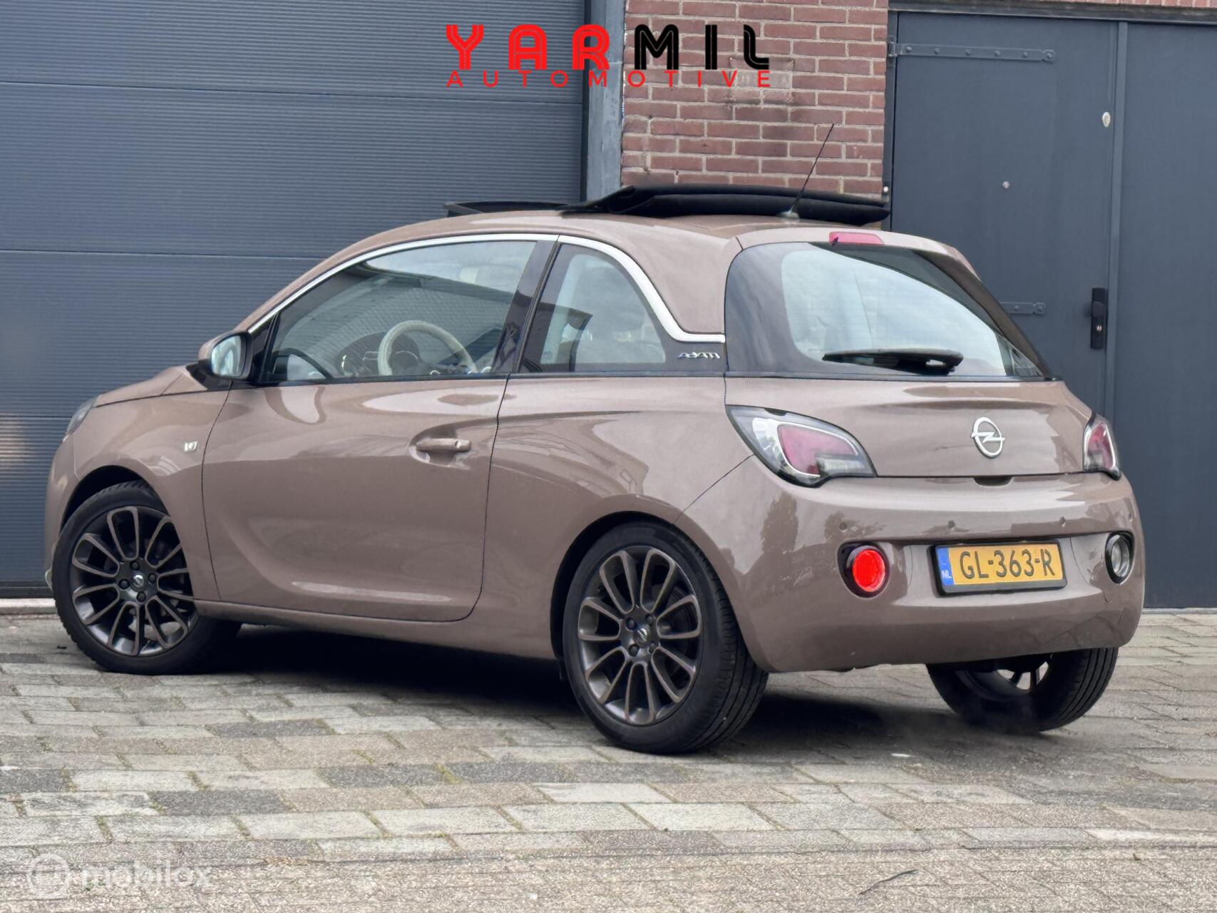 Foto van Opel Adam