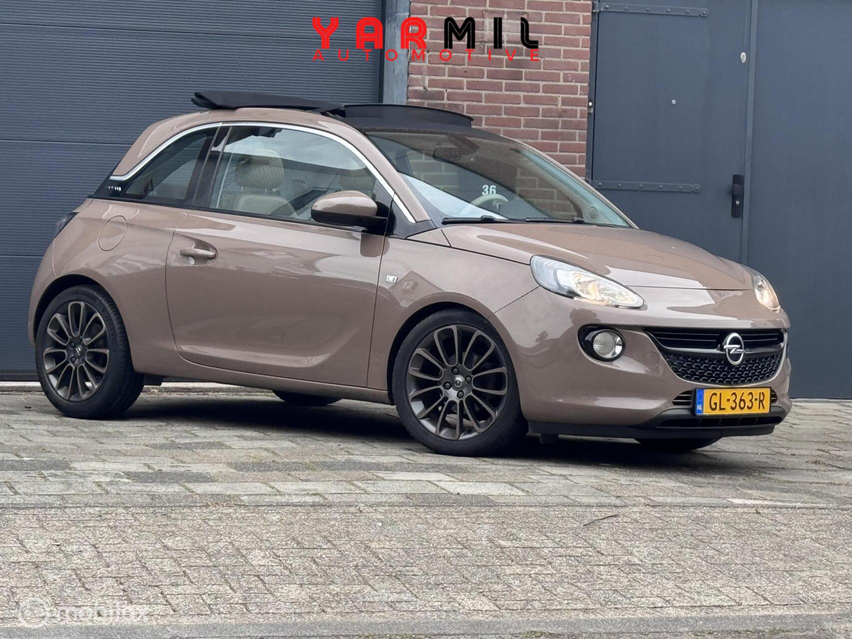 Foto van Opel Adam