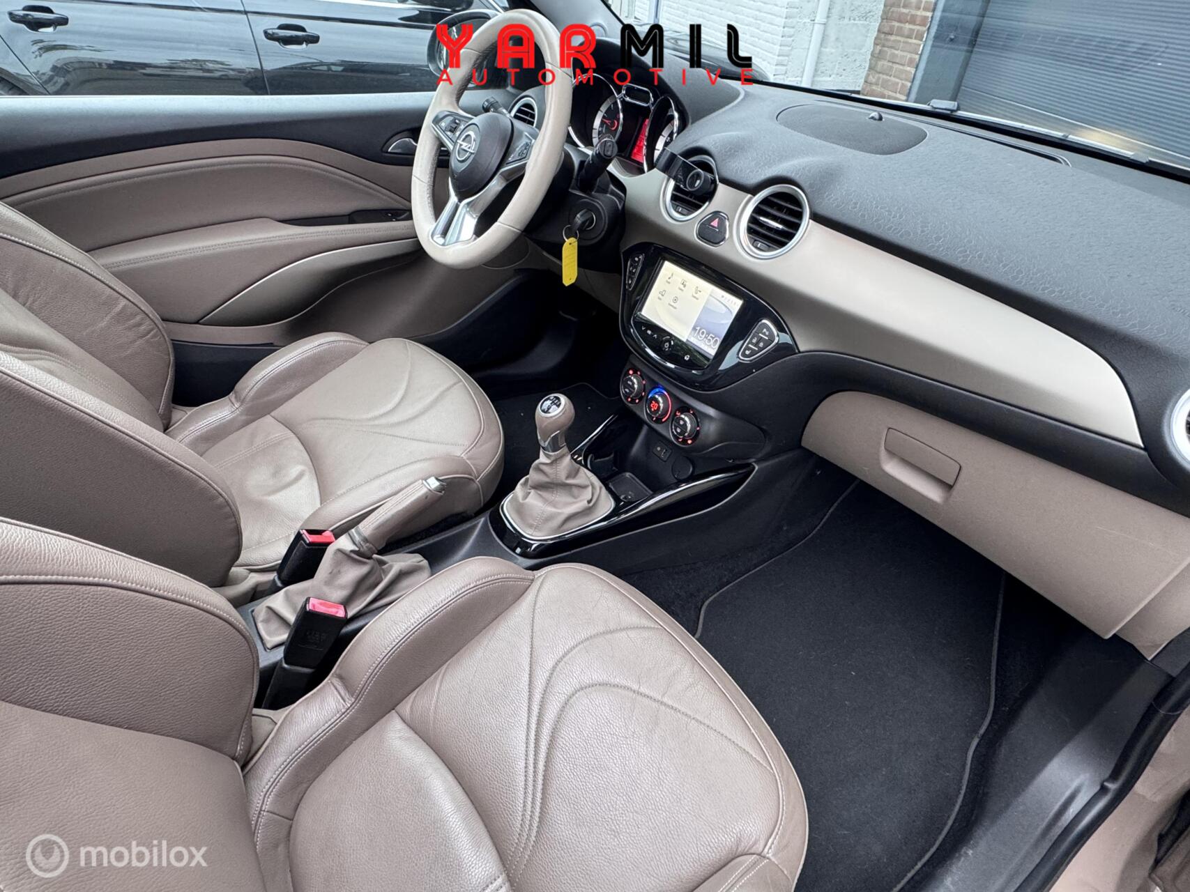 Foto van Opel Adam