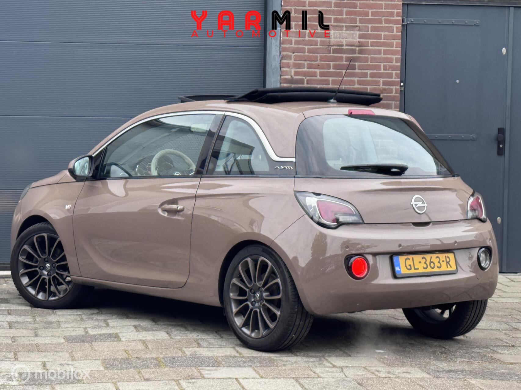 Foto van Opel Adam